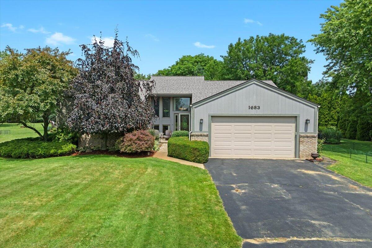 1683 Majon Drive Property Photo 1