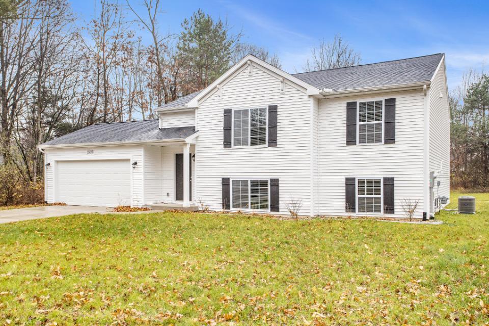 551 Hawk Wood Court Property Photo 1