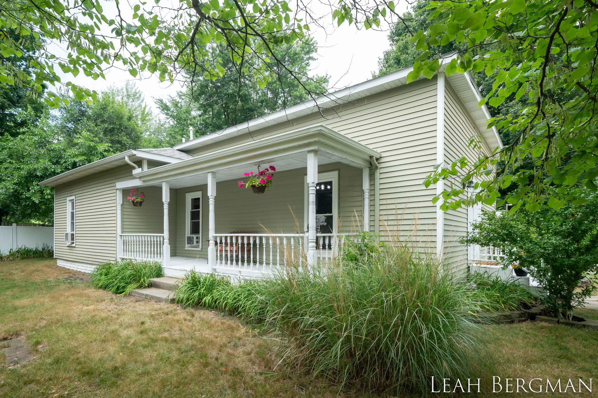 17183 Main Street Property Photo 1