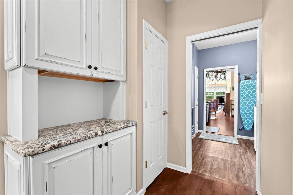 1075 Crystal Wood Drive Property Photo 20