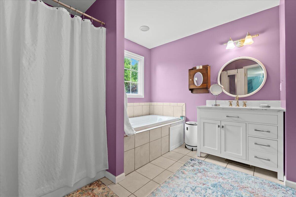 1075 Crystal Wood Drive Property Photo 43