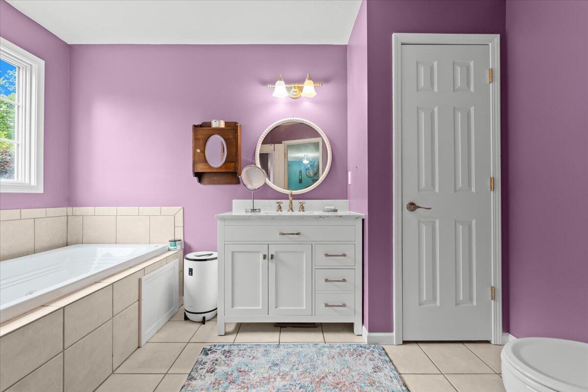 1075 Crystal Wood Drive Property Photo 44