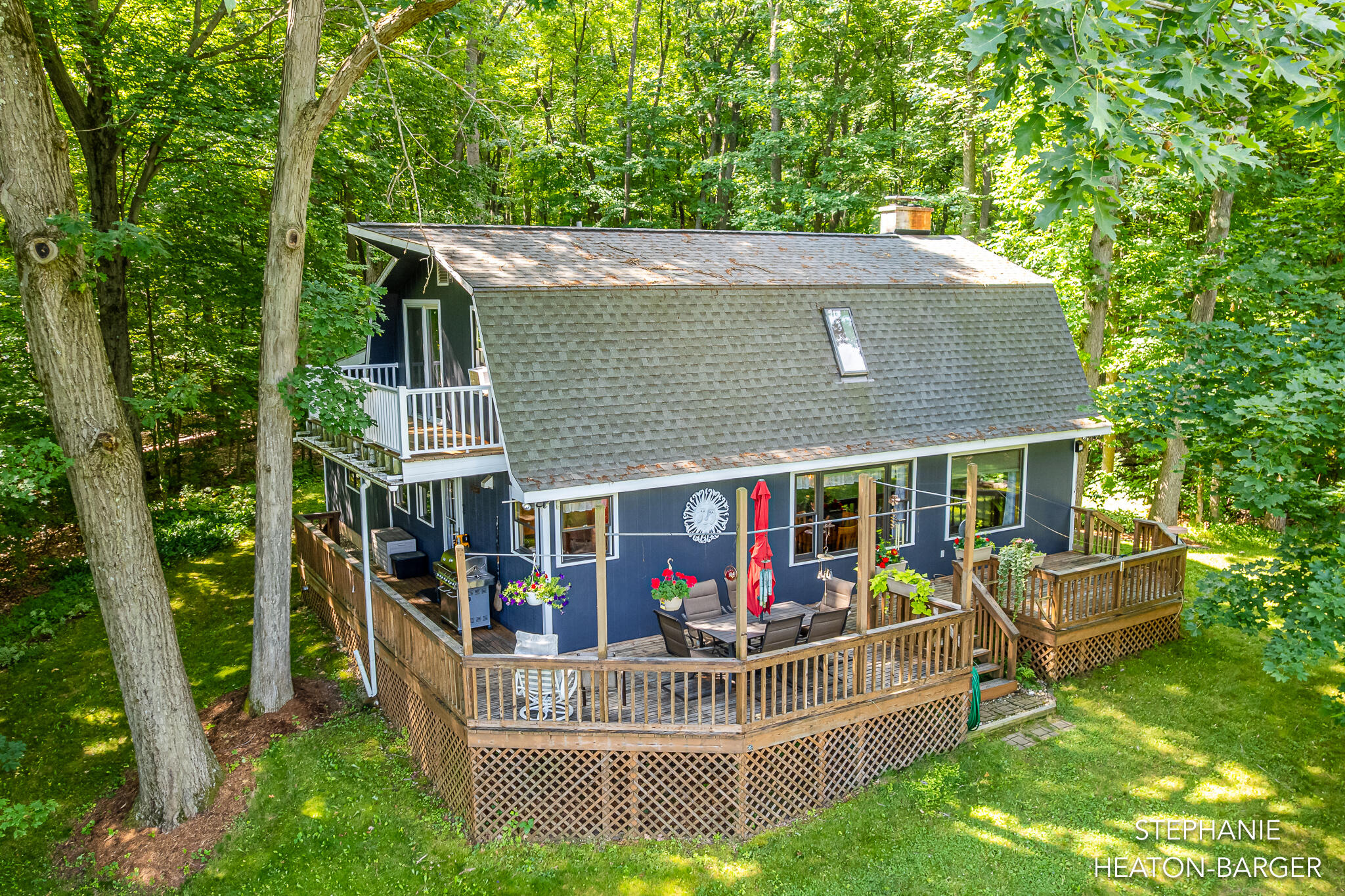 11010 Grand River Drive Se Property Photo 1