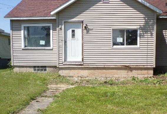 W606 Robert Street Property Photo 1