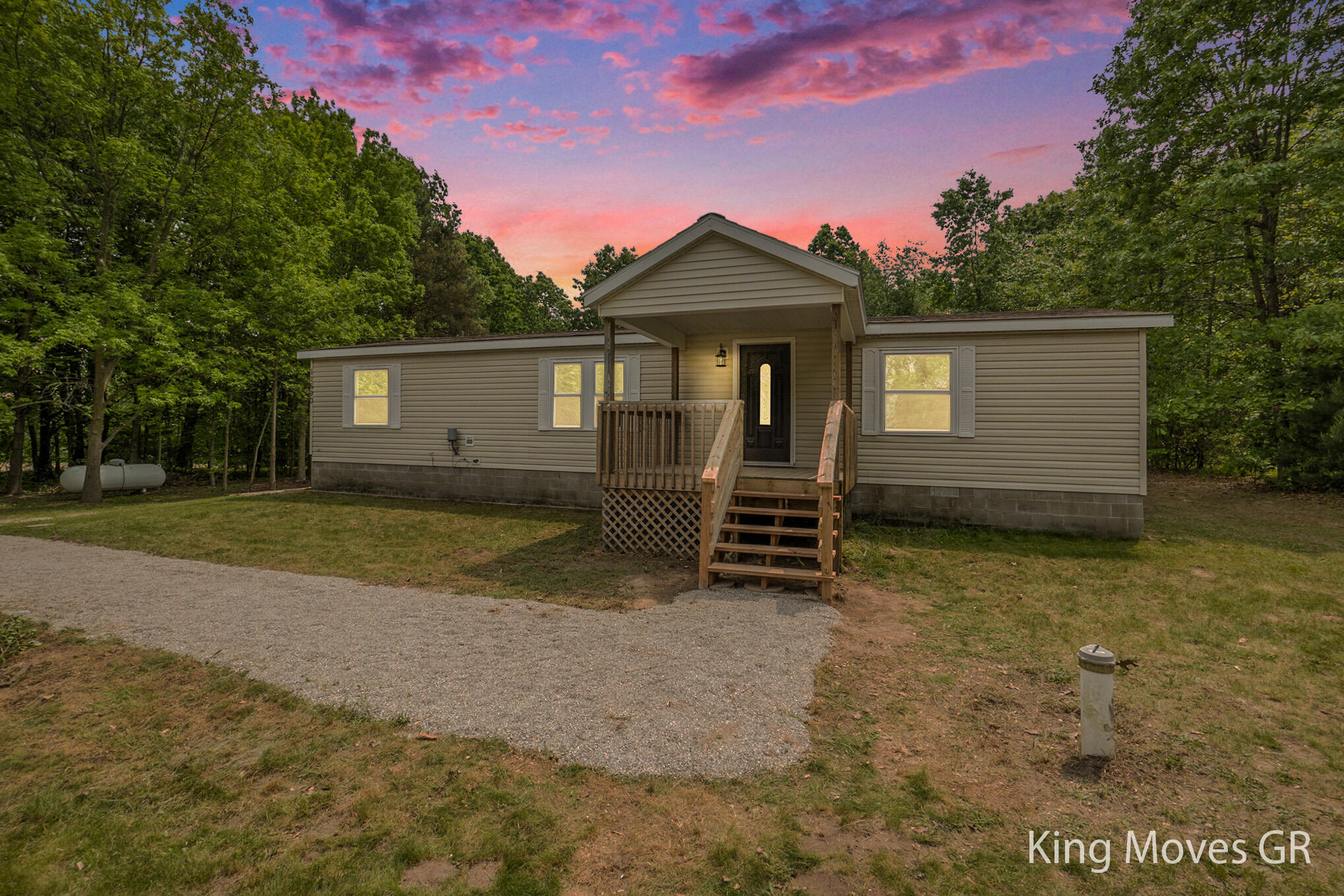 11690 21 Mile Road Ne Property Photo 1