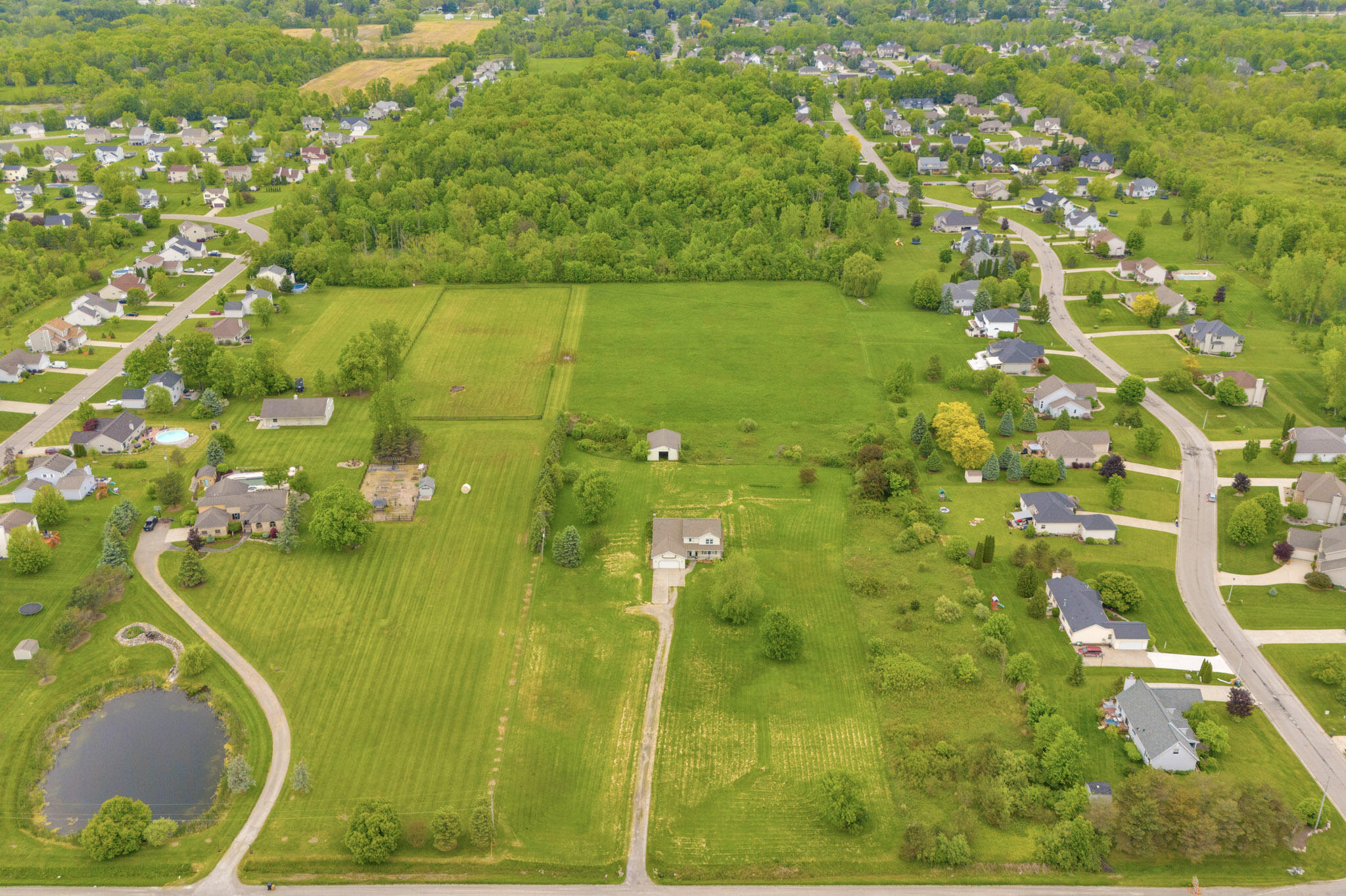 2045 E Bladwin Rd Road Property Photo 1
