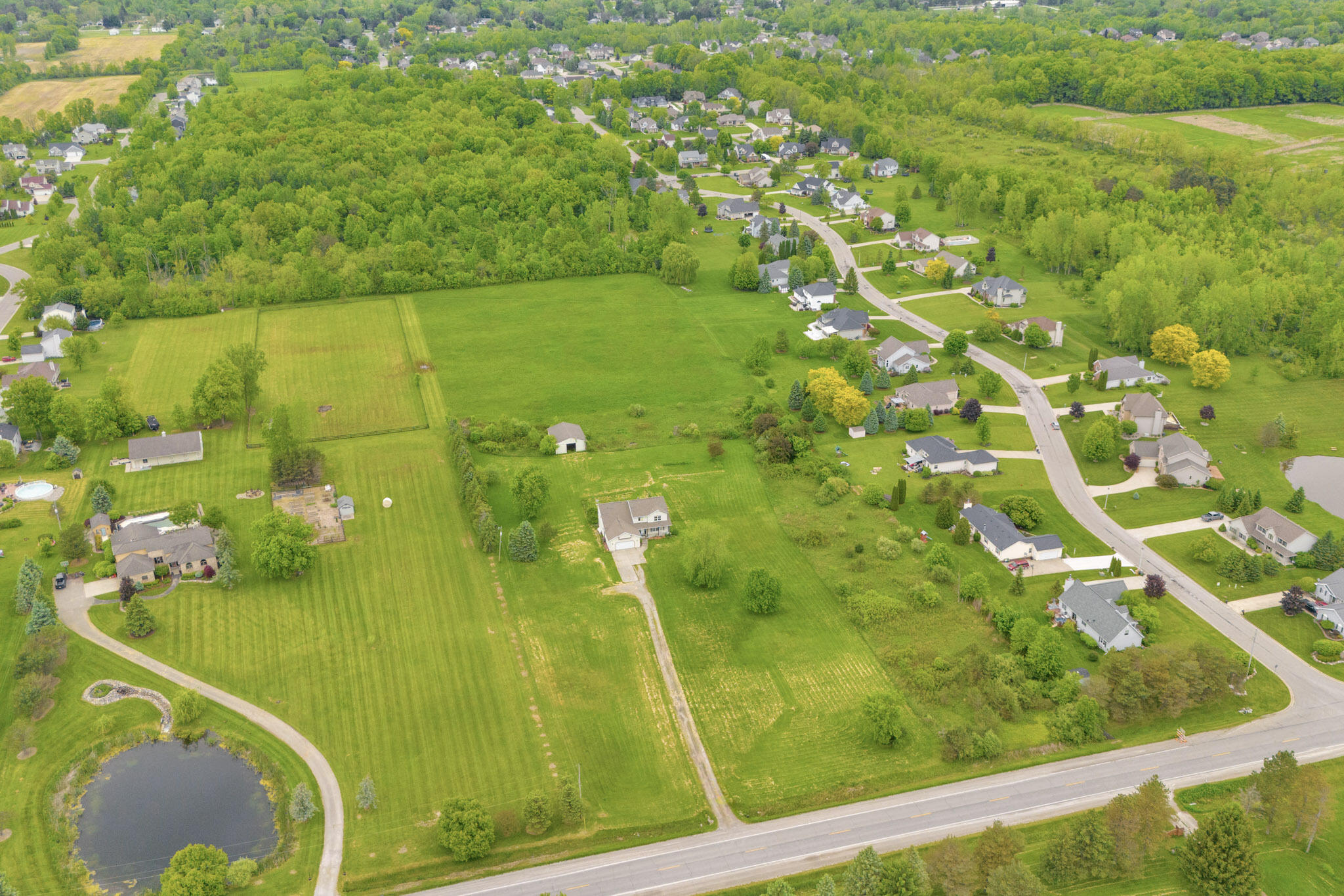 2045 E Bladwin Rd Road Property Photo 7