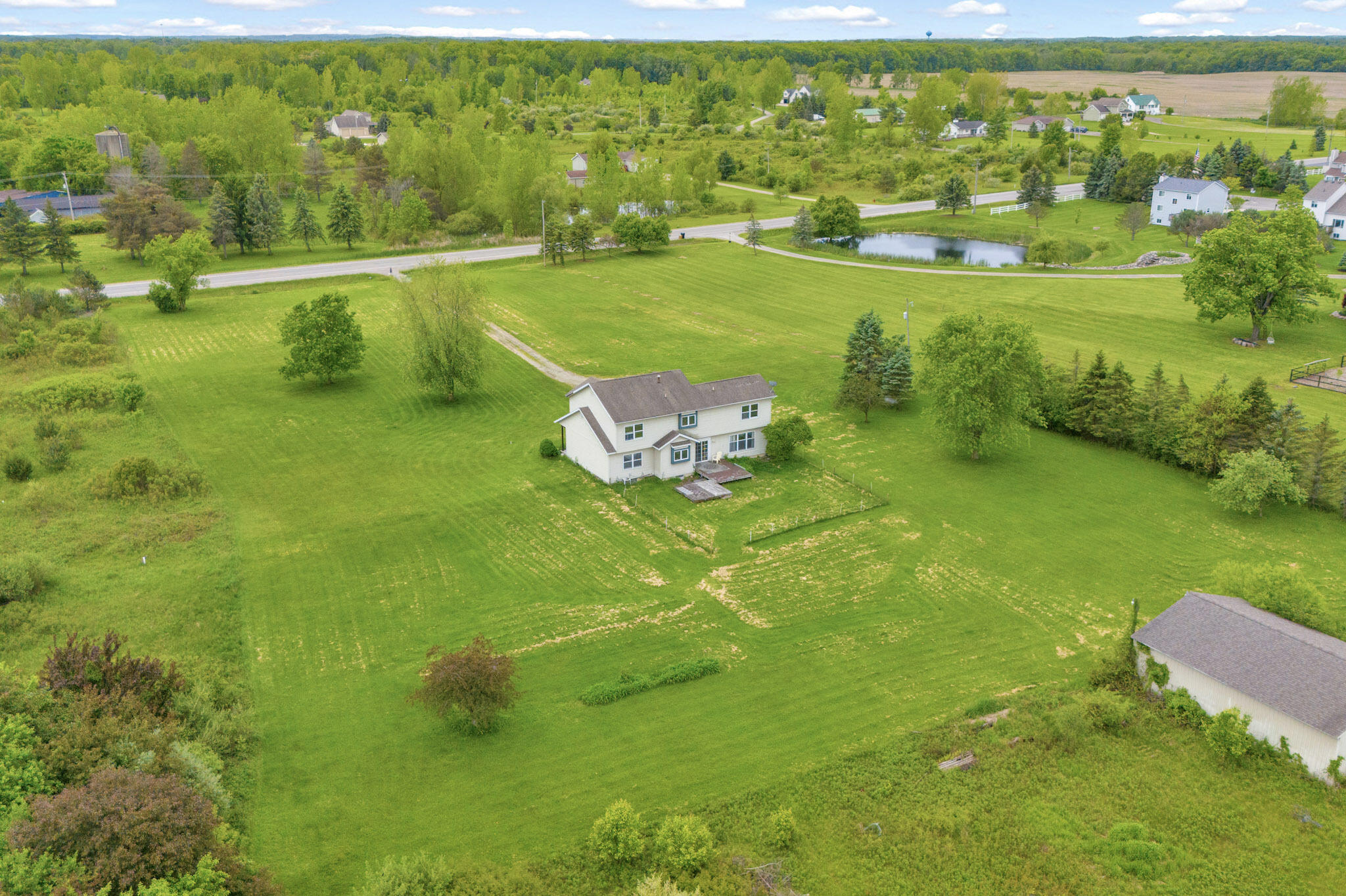 2045 E Bladwin Rd Road Property Photo 13