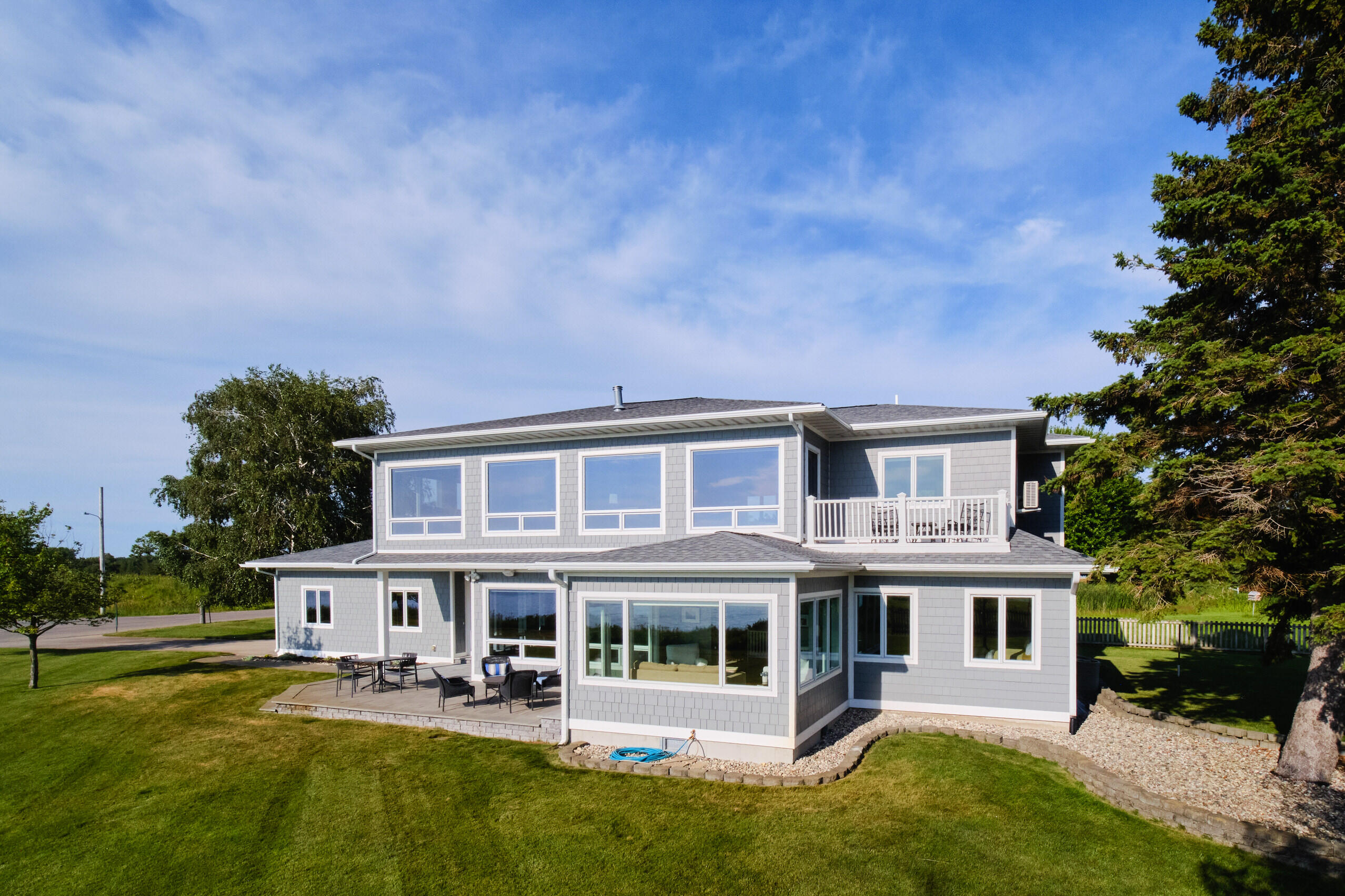 1019 Sweetnam Drive Property Photo 1