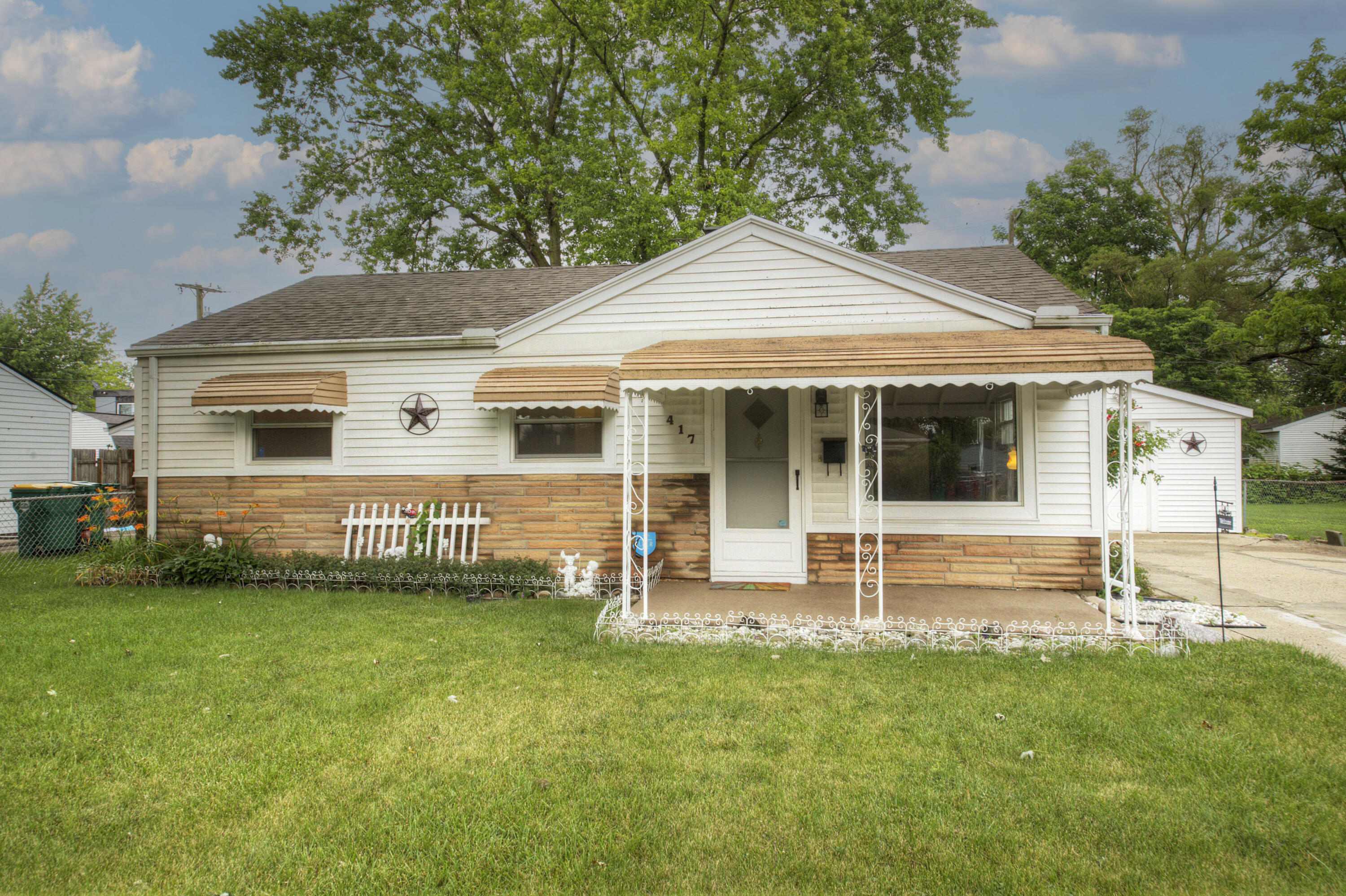 417 Woodlawn Avenue Property Photo 1