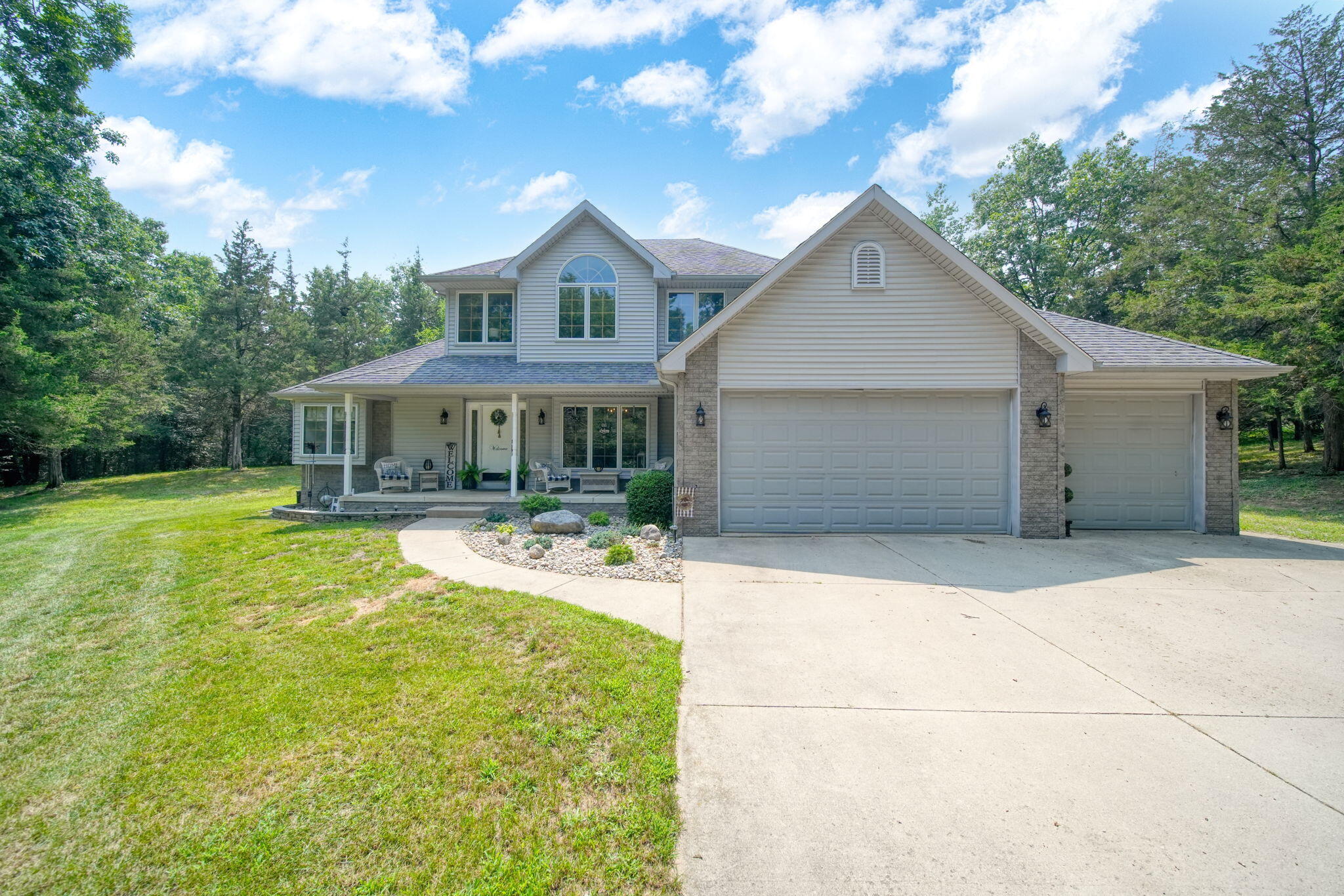 10525 Antcliff Road Property Photo 1