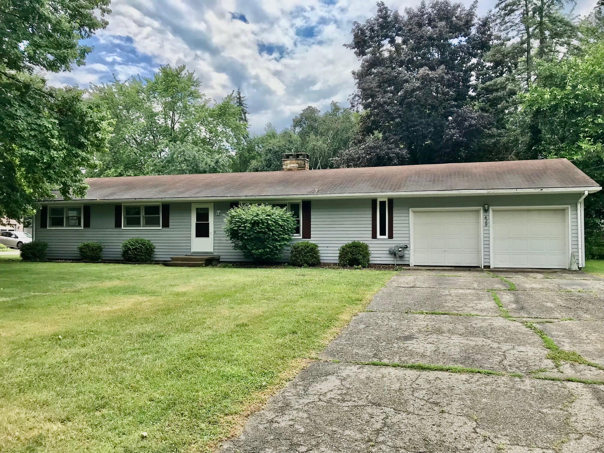 429 Grand Street Property Photo 1