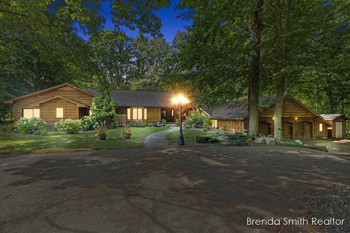 9141 Shady Ridge Drive Property Photo 1