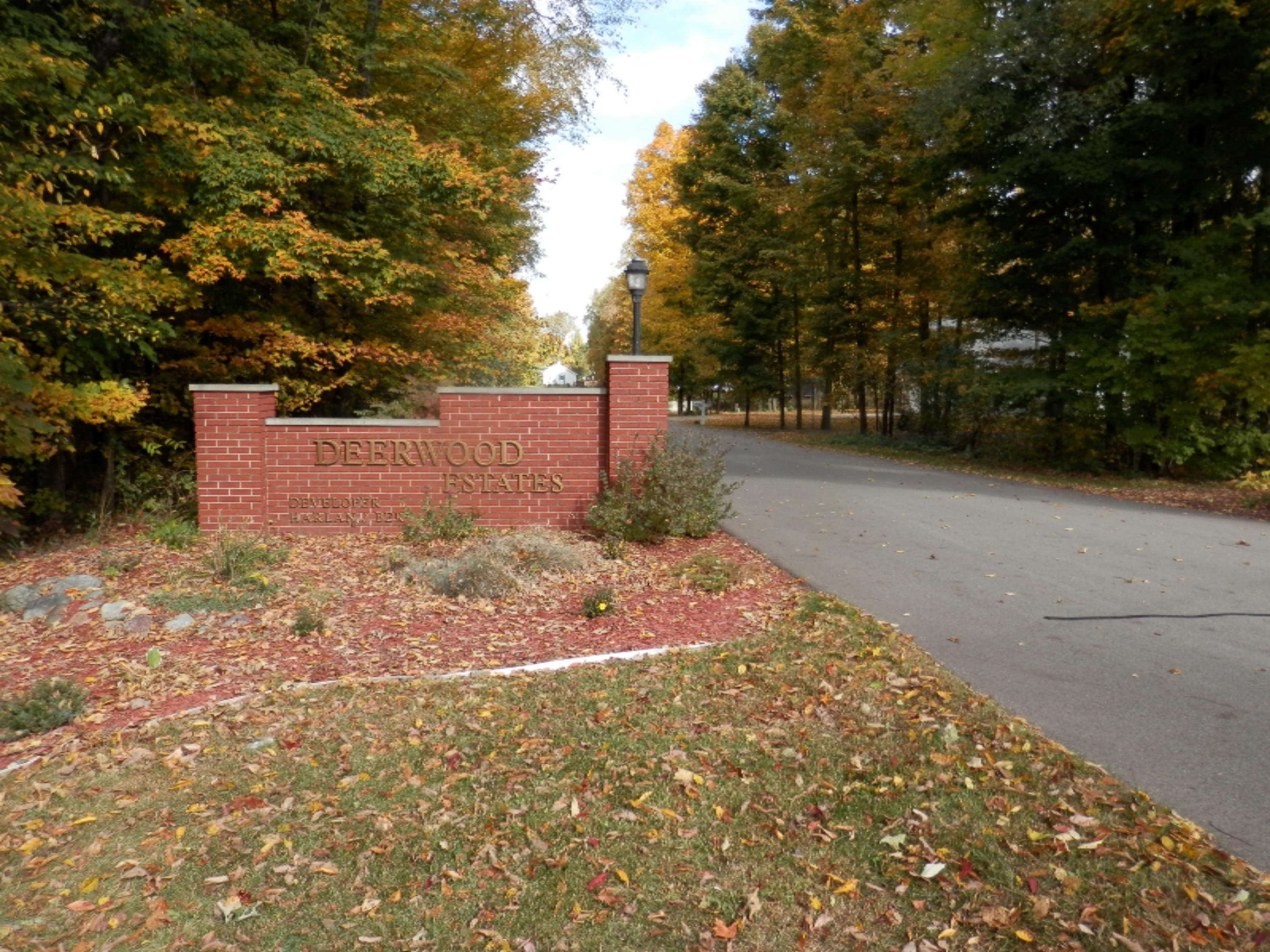 1 Harlan Drive Property Photo 2