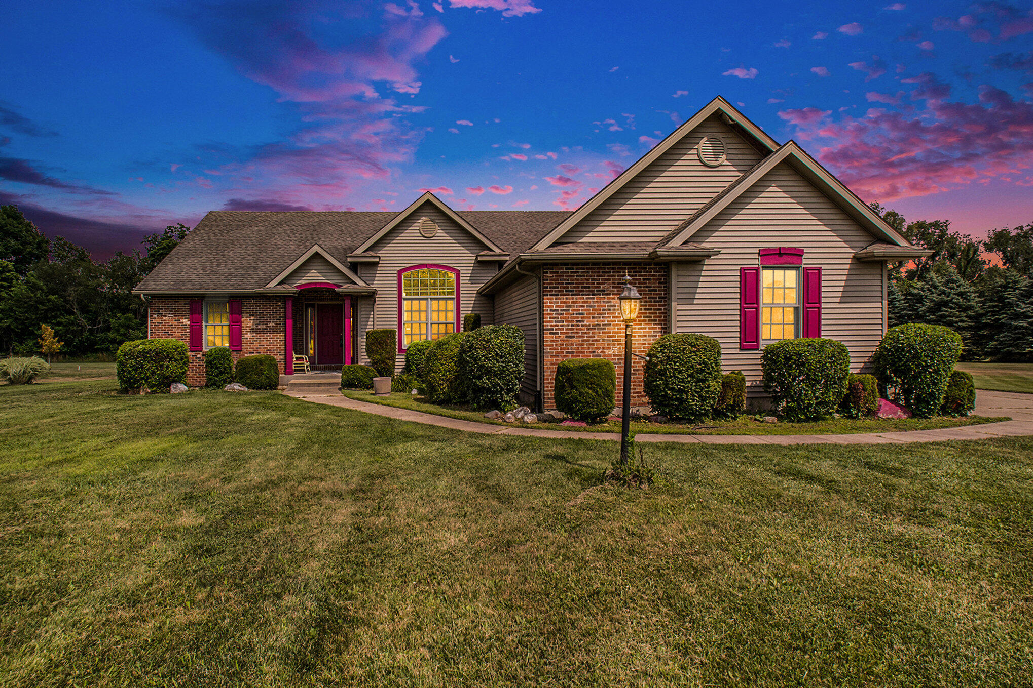 3045 Portage Prairie Trail Property Photo 1