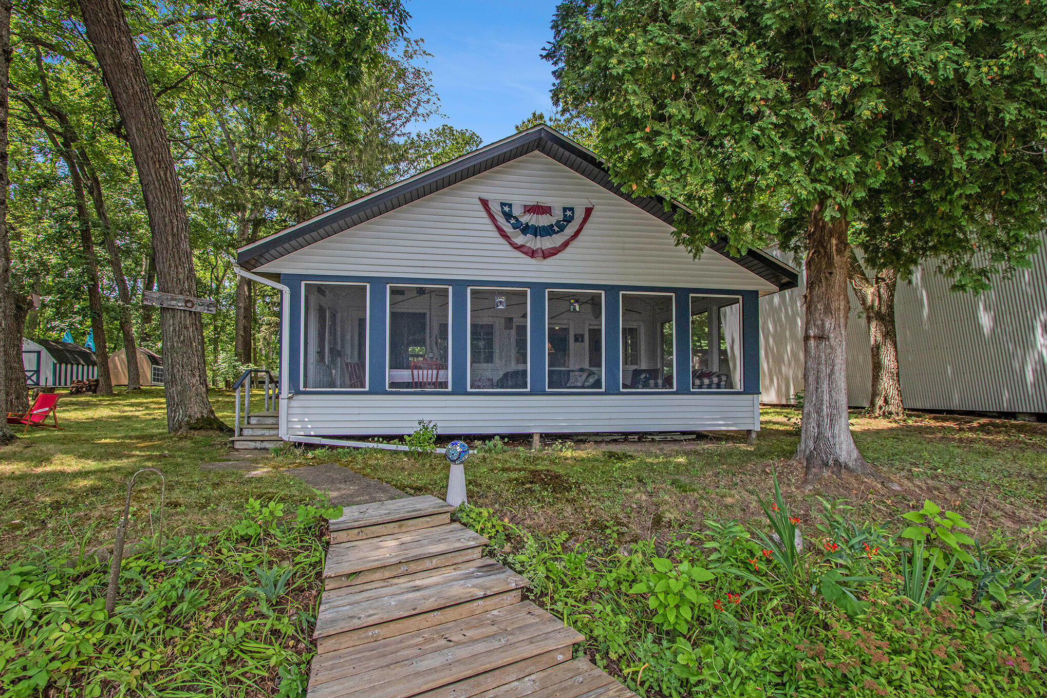 14931 Bachelor Island Property Photo 1