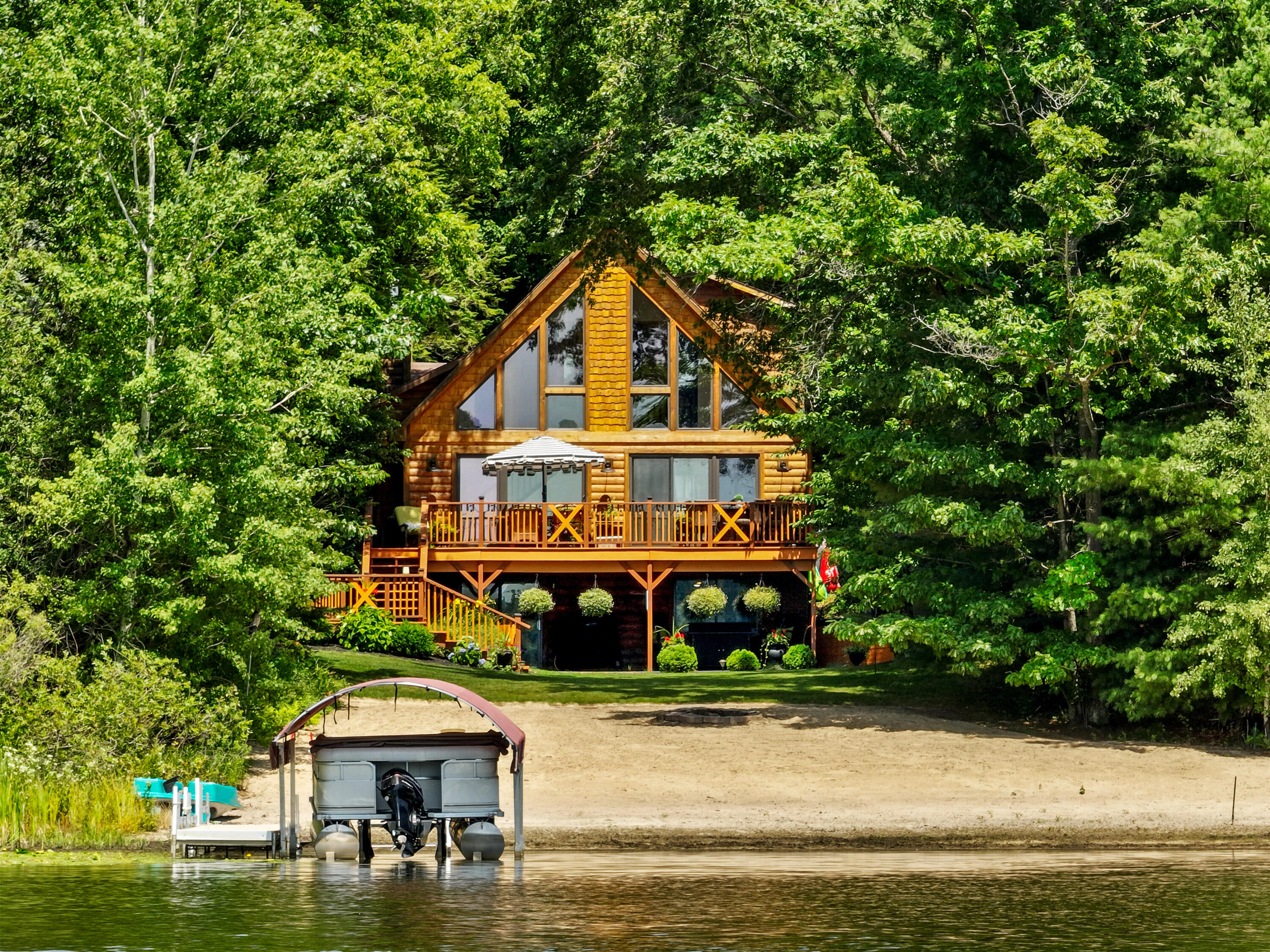 9346 Point Lookout Drive Property Photo 1