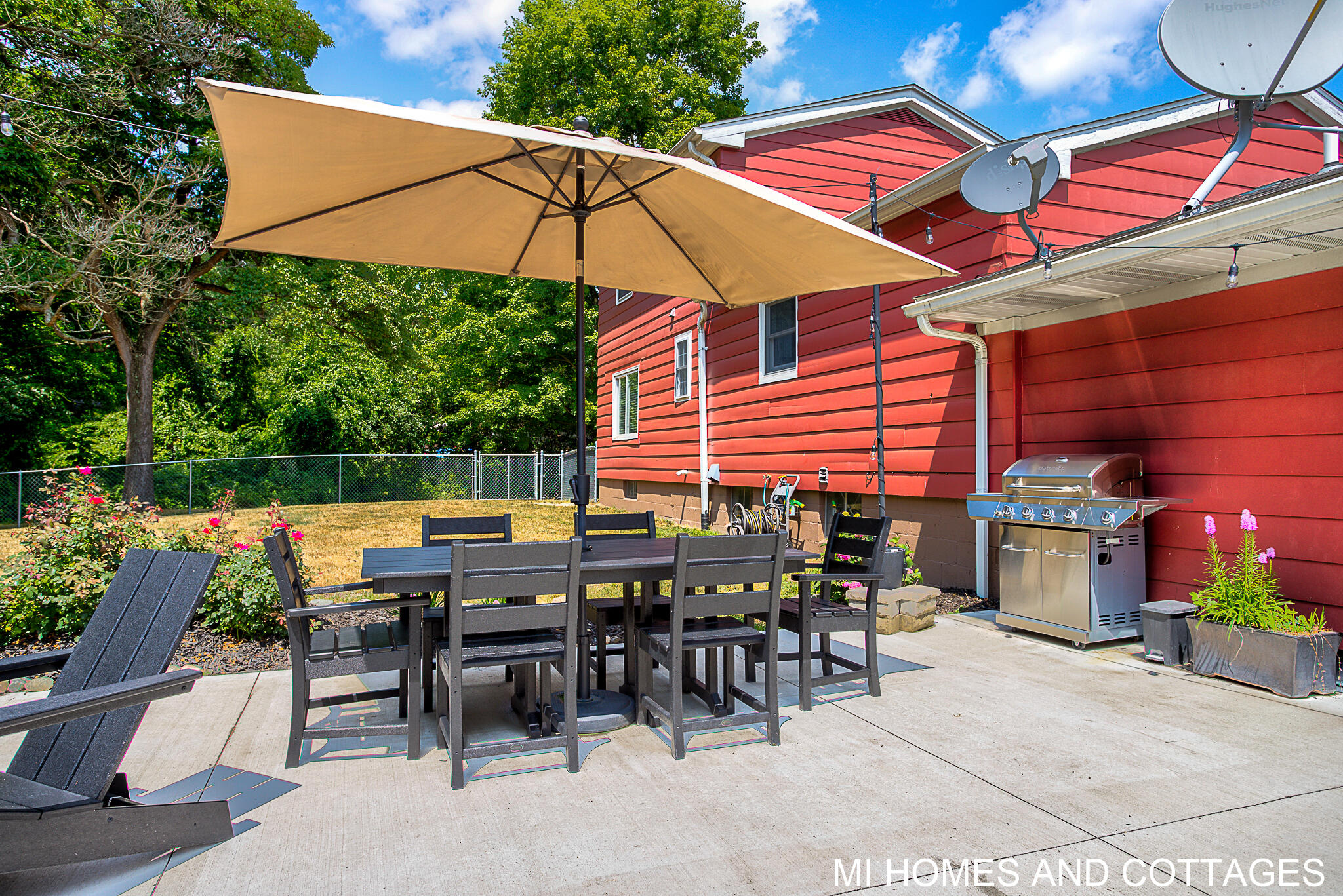 4080 64th Property Photo 5