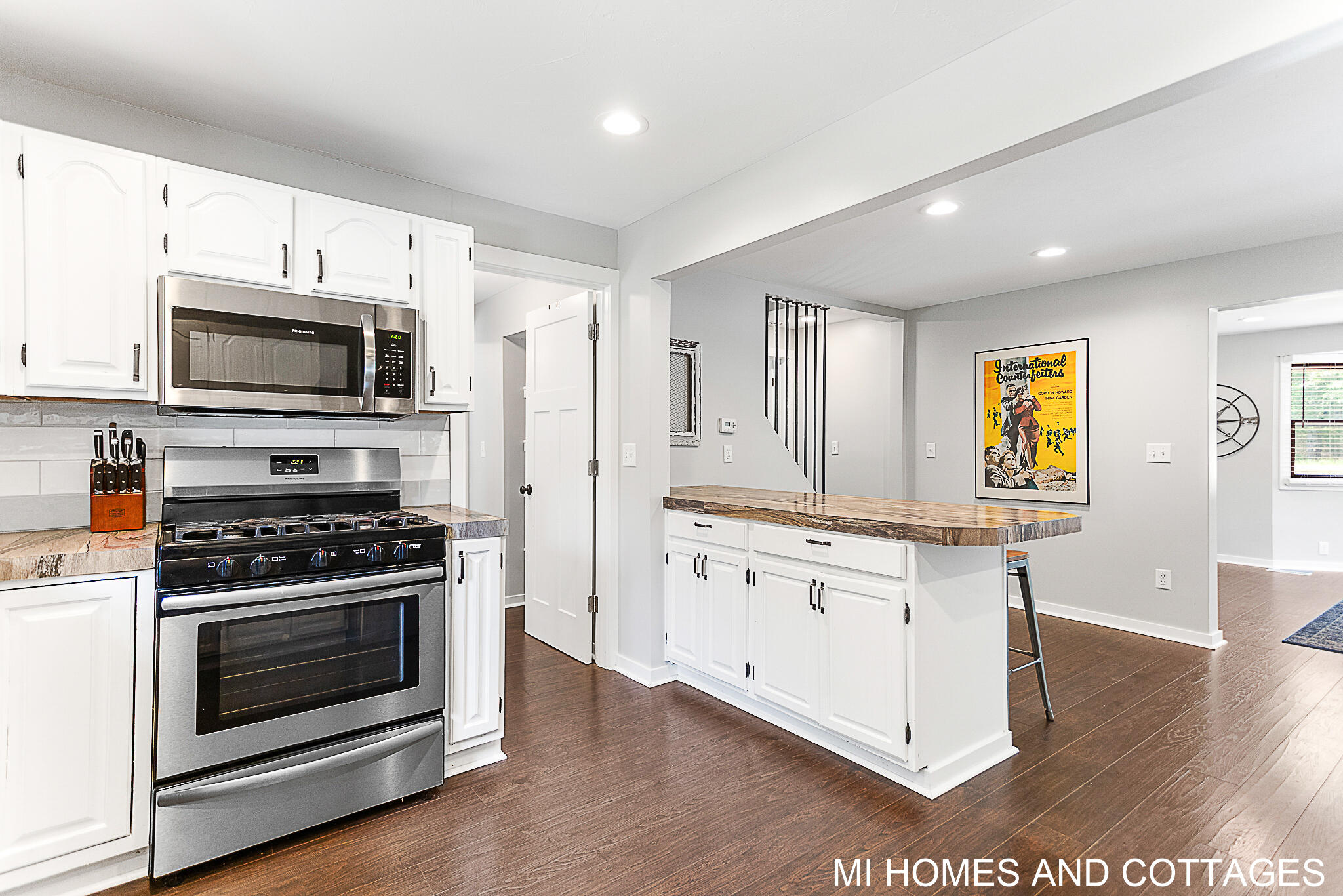 4080 64th Property Photo 13