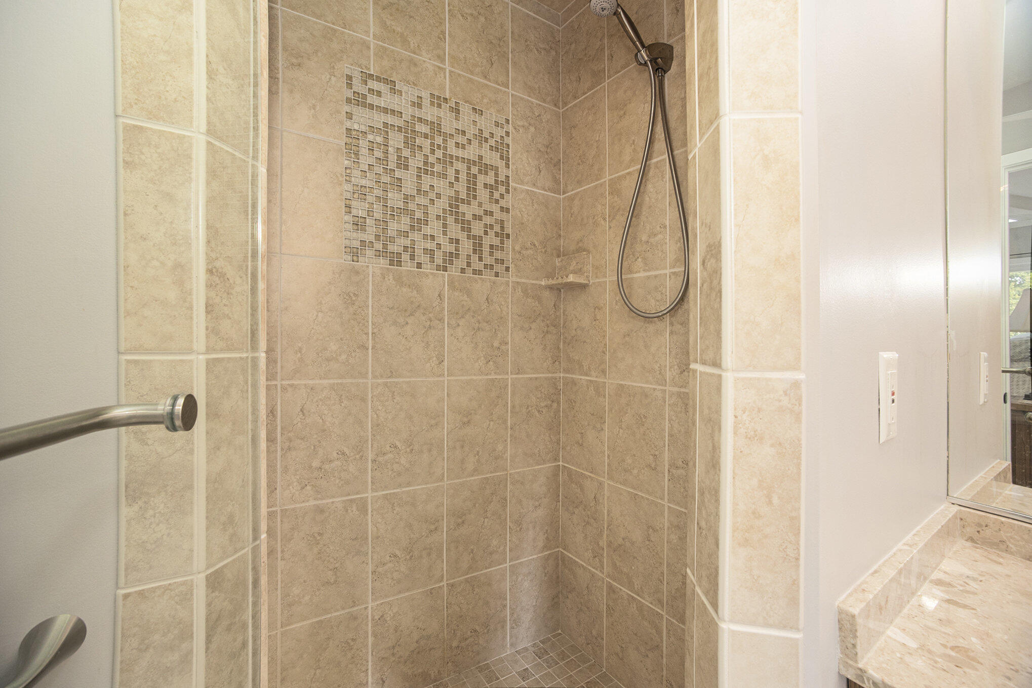598 Jasmine Drive Property Photo 26