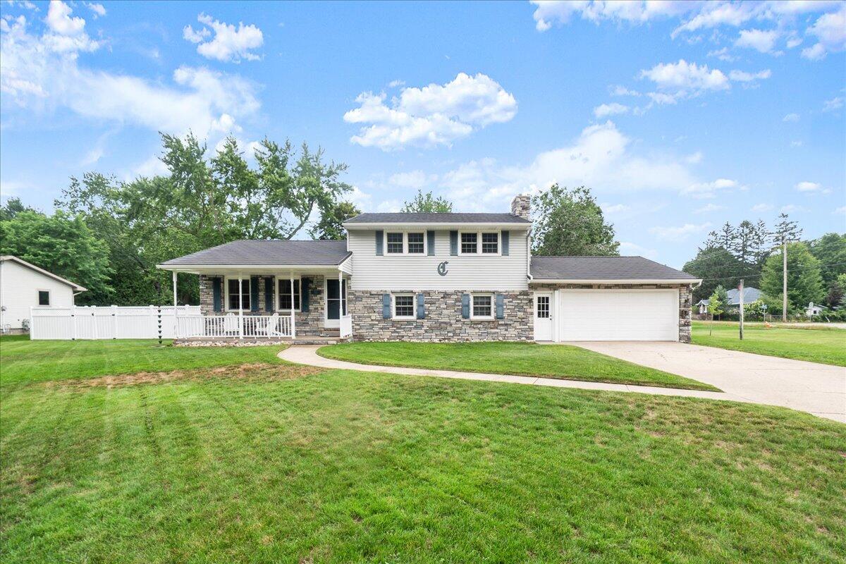 1830 Hendrick Road Property Photo 1
