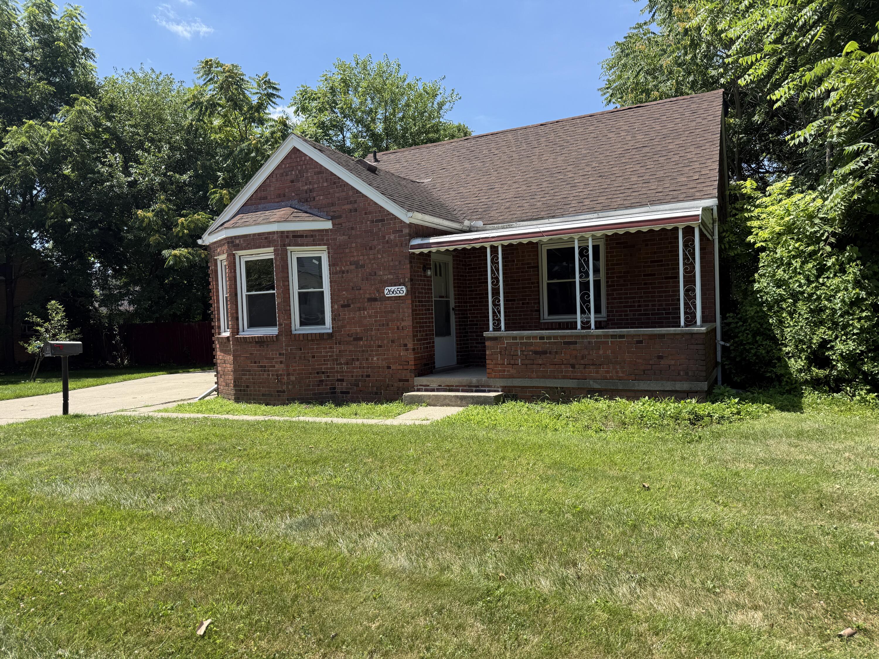 26655 Rosewood Street Property Photo 1