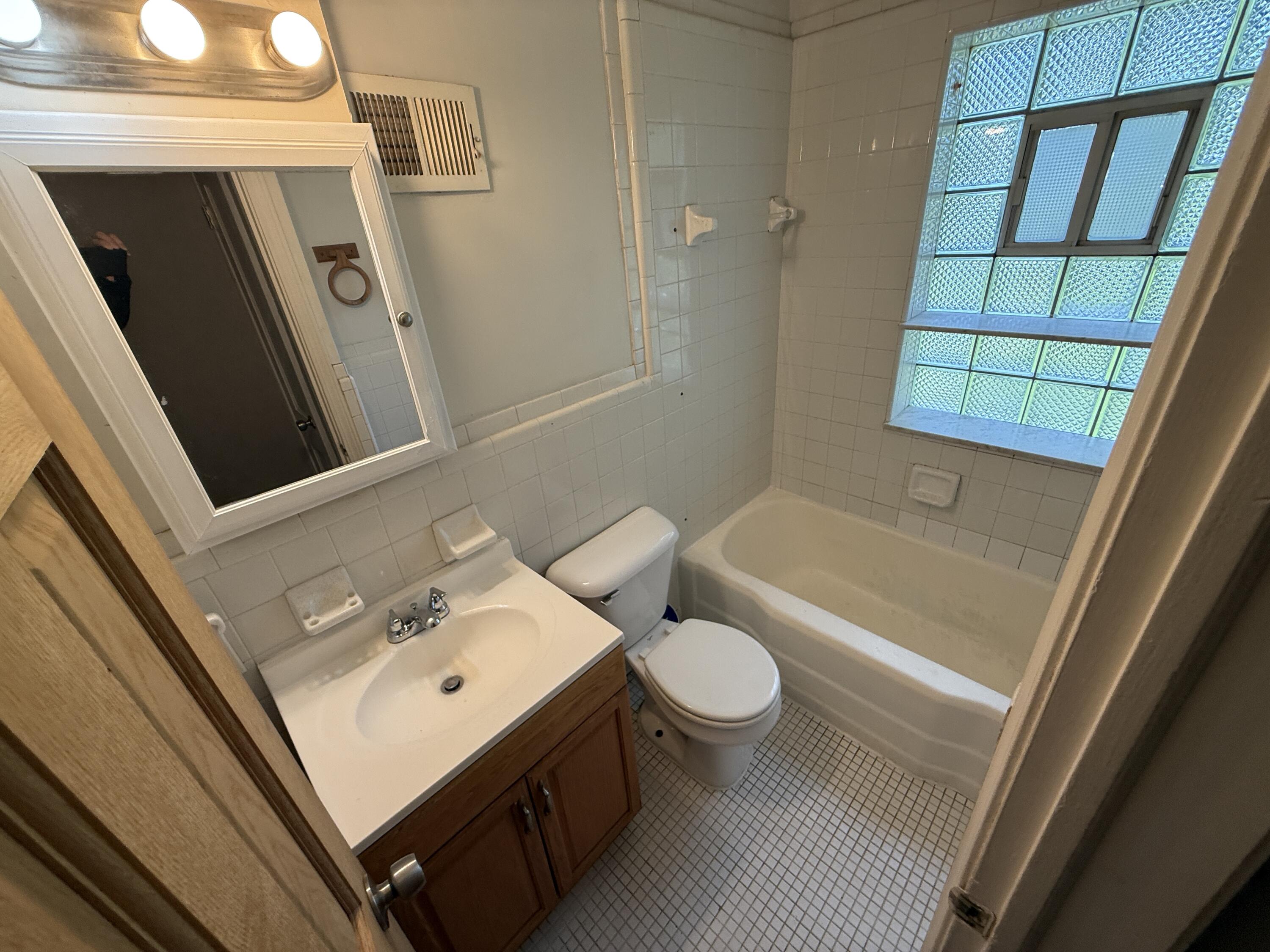 26655 Rosewood Street Property Photo 14