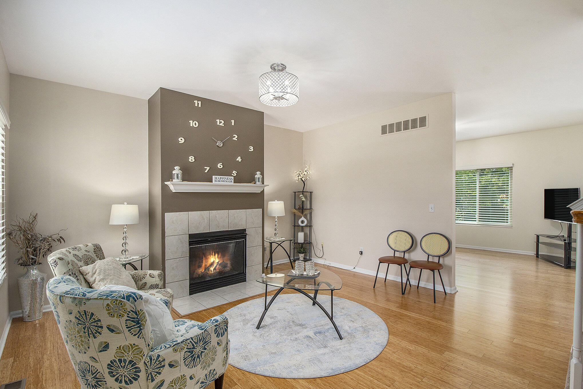 2119 Cattail Circle Property Photo 5