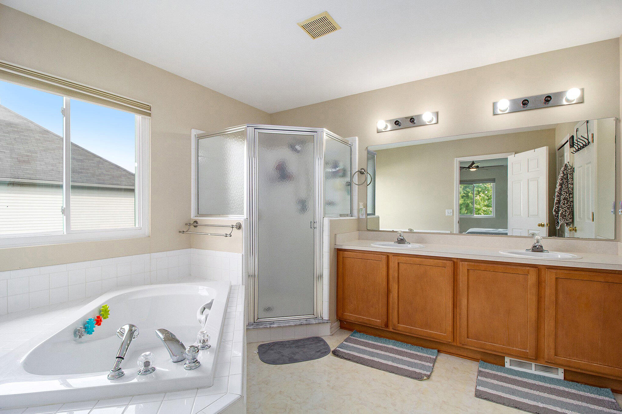 2119 Cattail Circle Property Photo 22