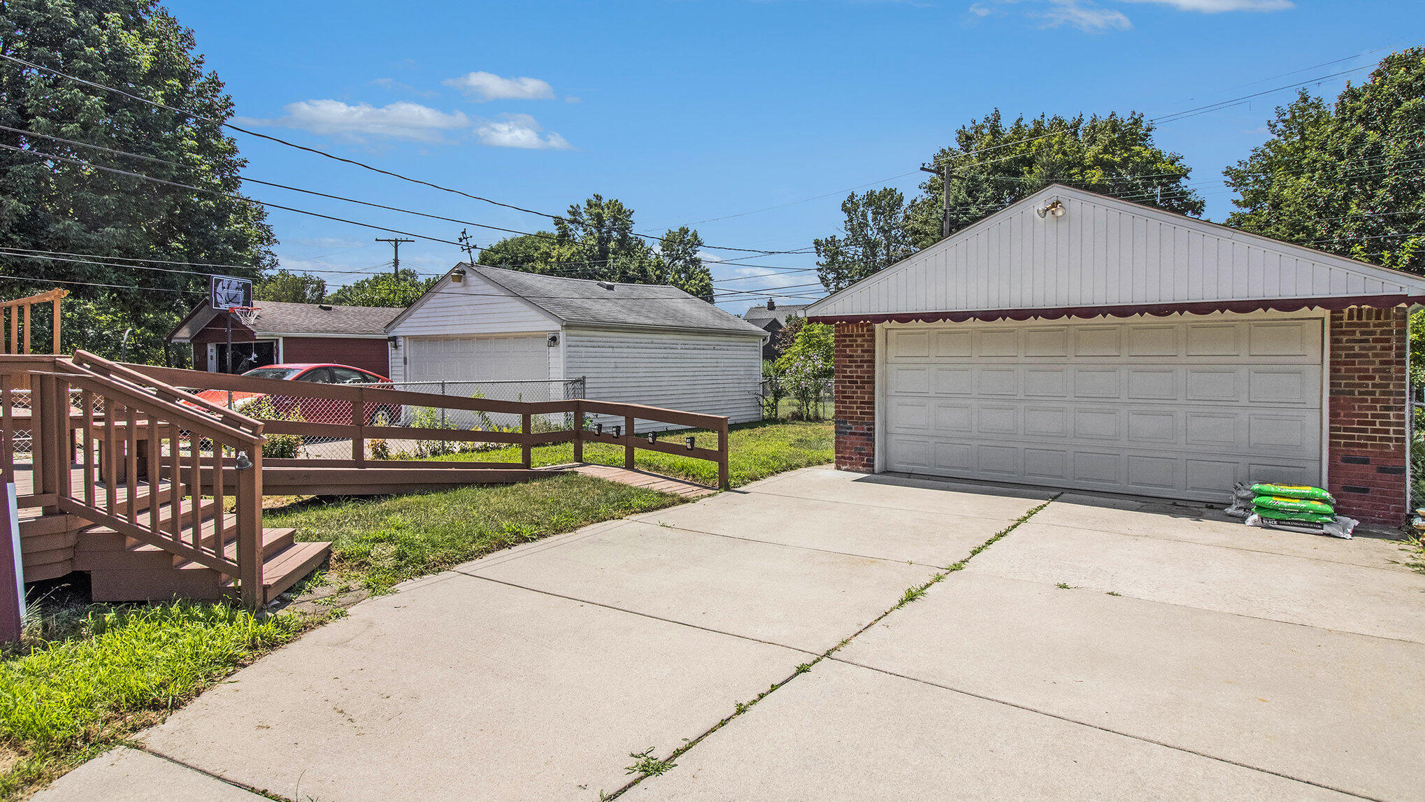 3756 Grindley Park Street Property Photo 25