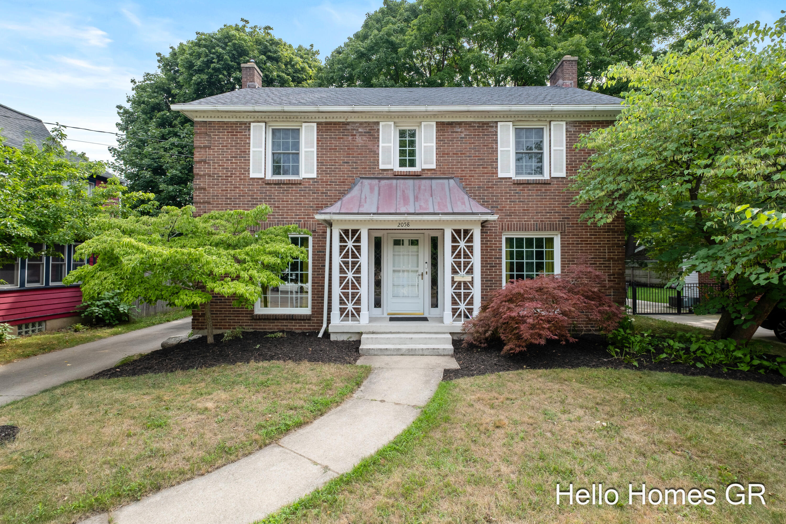 2058 Godwin Avenue Se Property Photo 1
