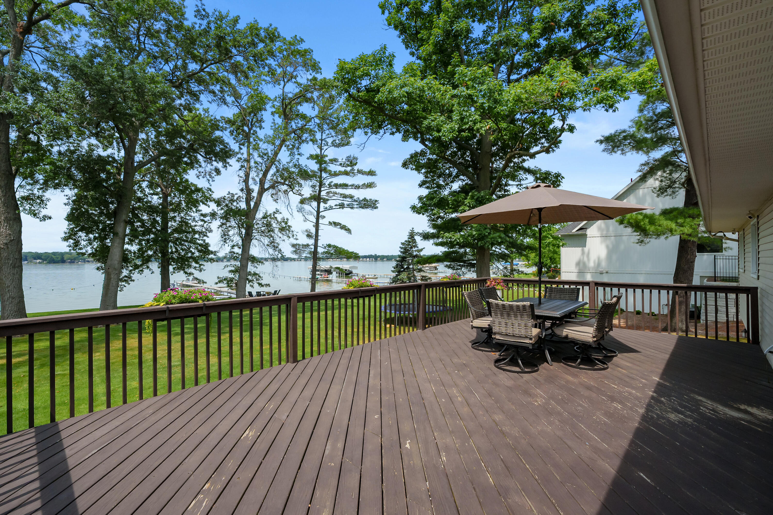 9340 E Shore Drive Property Photo 17