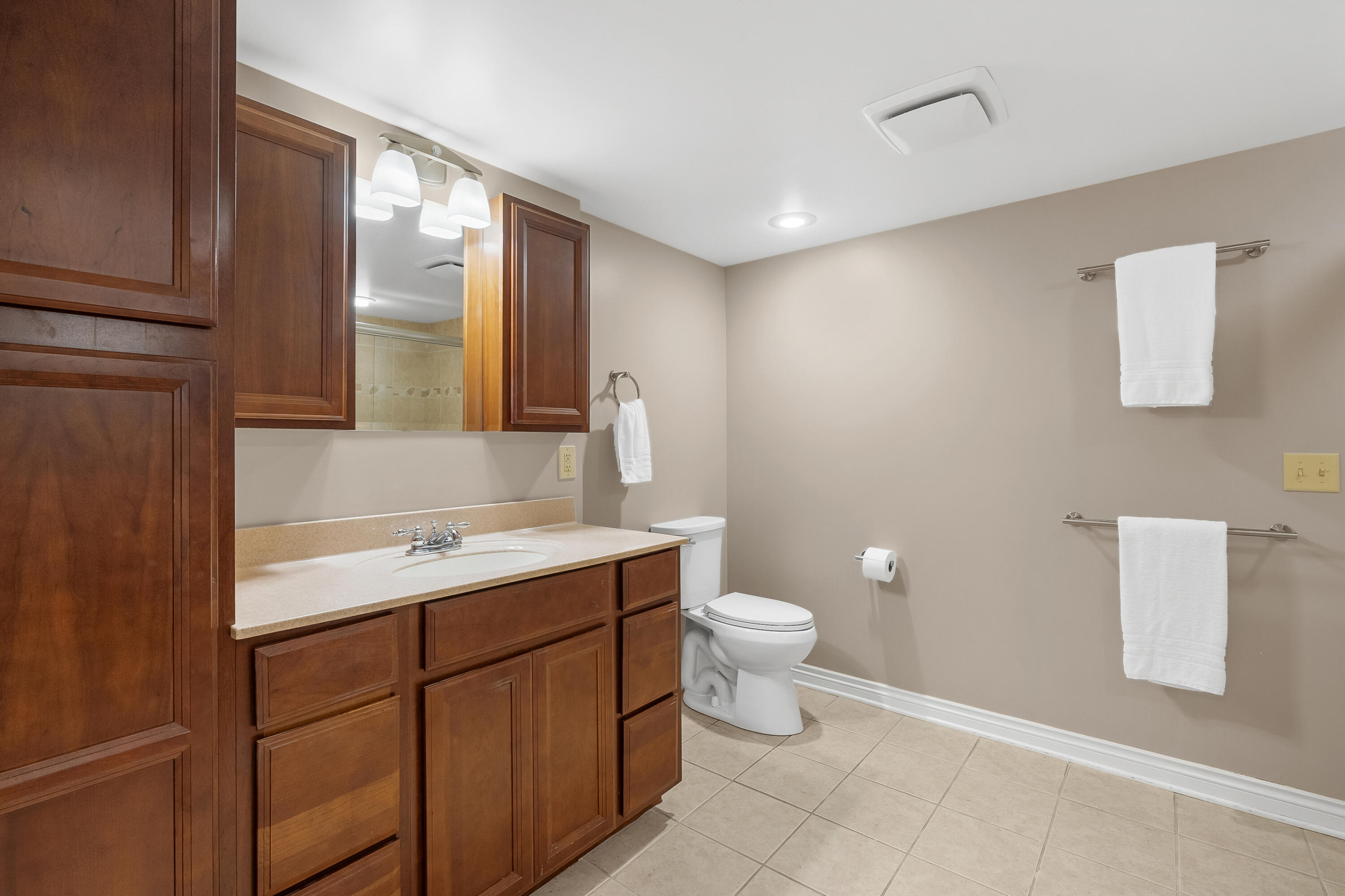 9340 E Shore Drive Property Photo 41