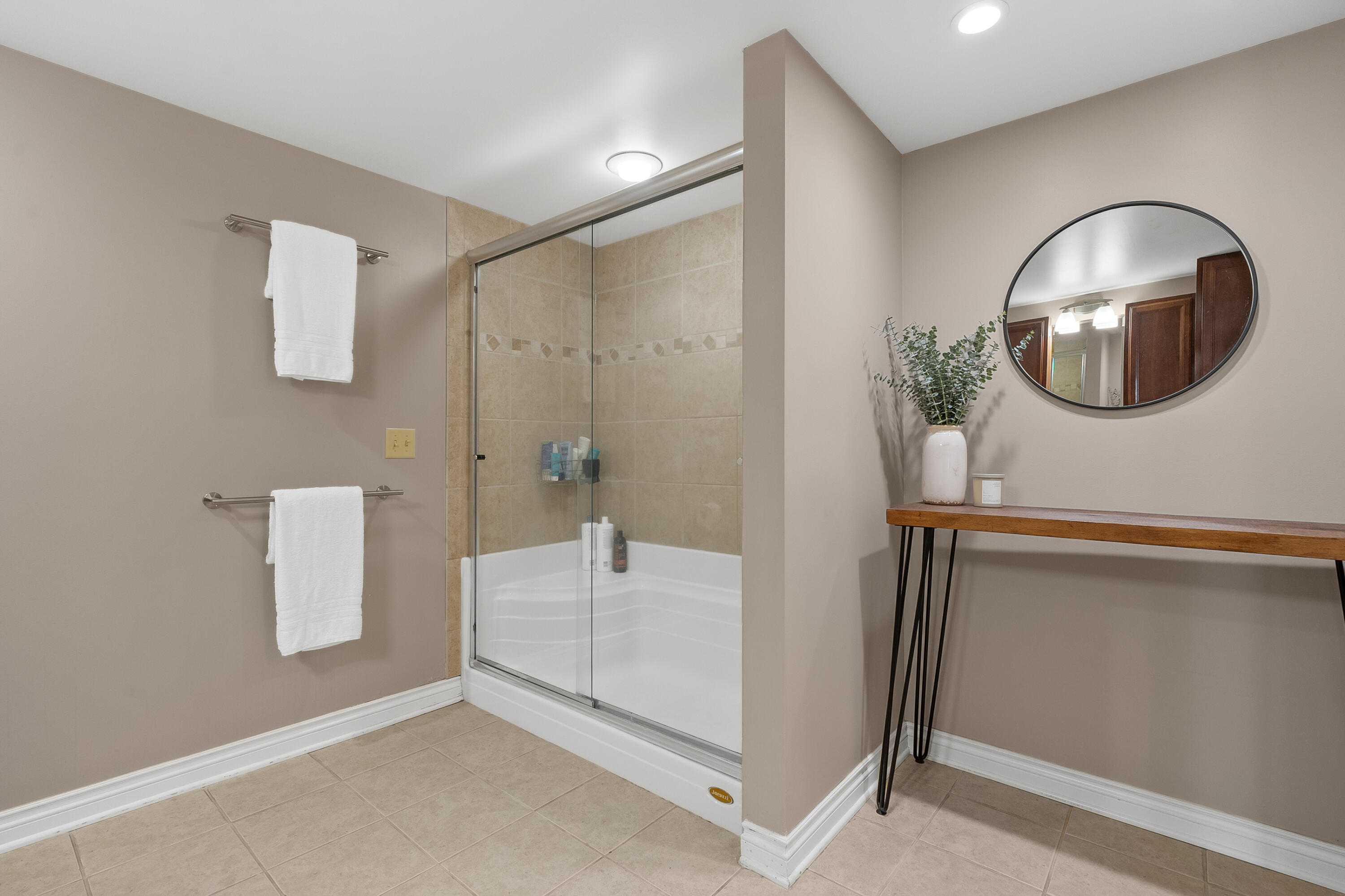 9340 E Shore Drive Property Photo 42