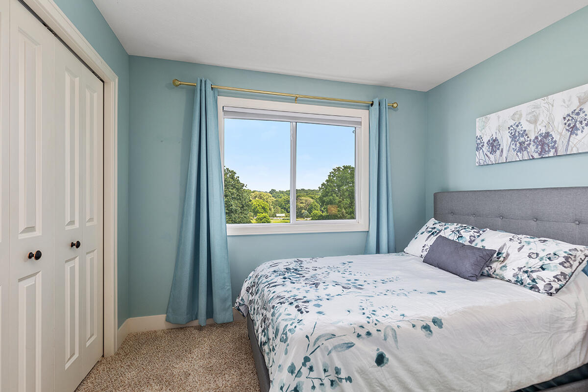 4270 Autumn Ridge Drive Property Photo 15