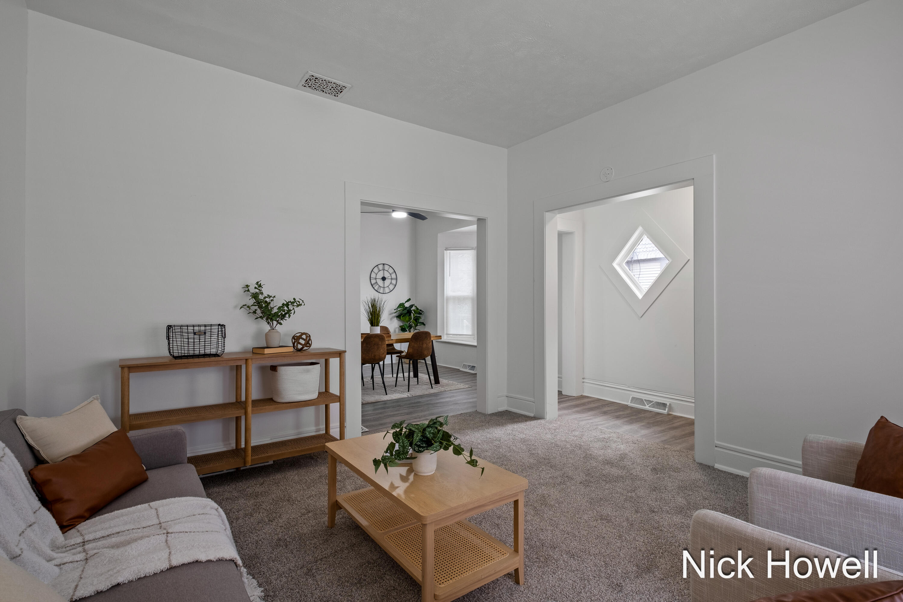 1050 Lafayette Avenue Se Property Photo 7