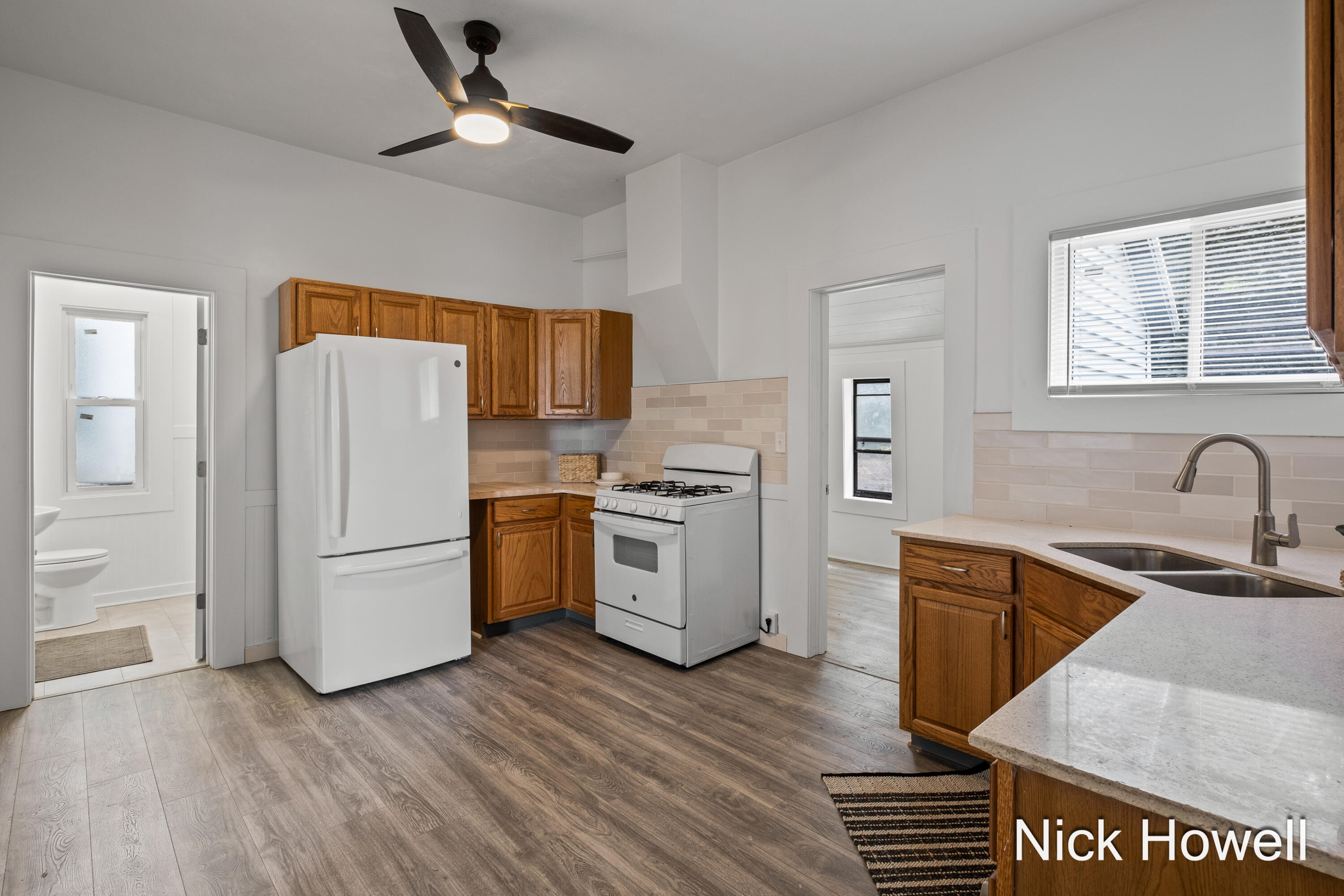 1050 Lafayette Avenue Se Property Photo 15