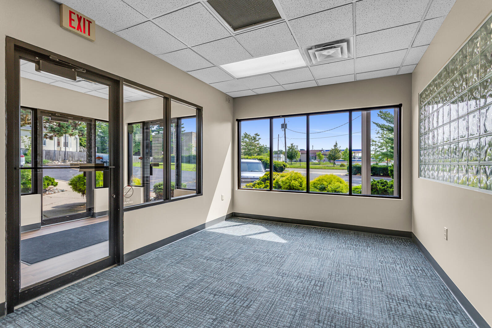 1418 E Michigan Avenue #2 Property Photo 3