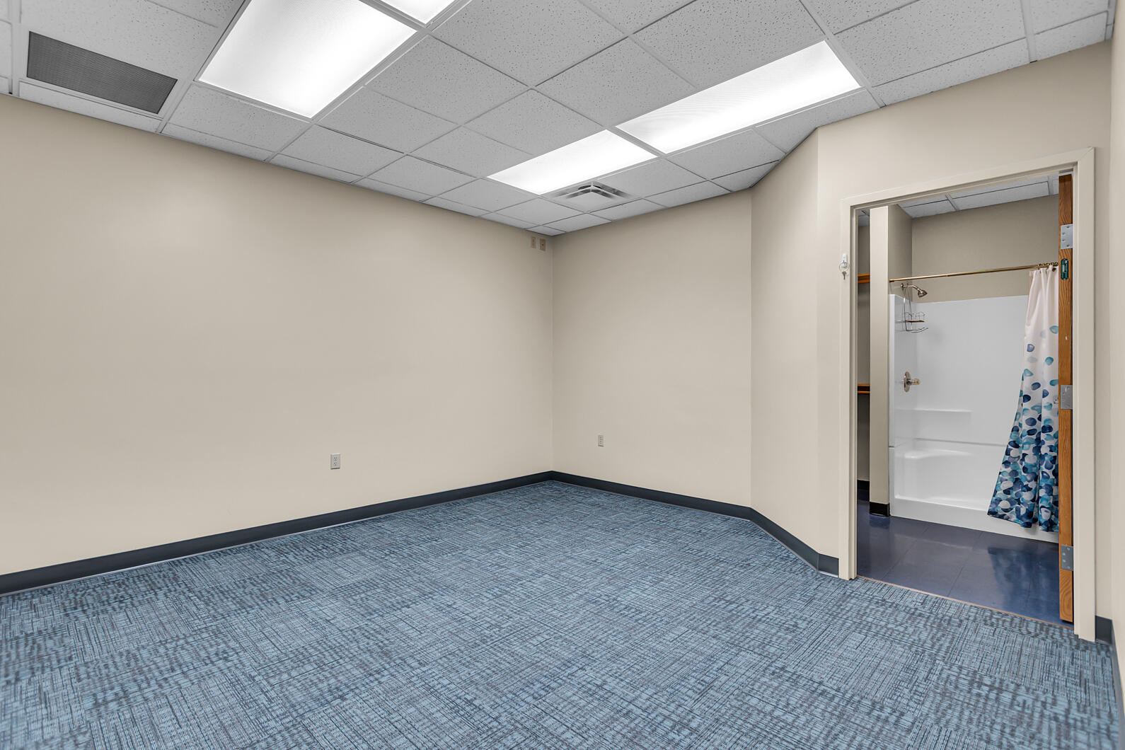 1418 E Michigan Avenue #2 Property Photo 17