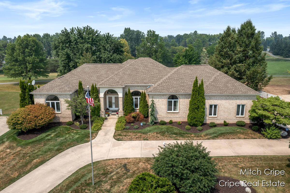 1527 Fairwood Court Se Property Photo 1
