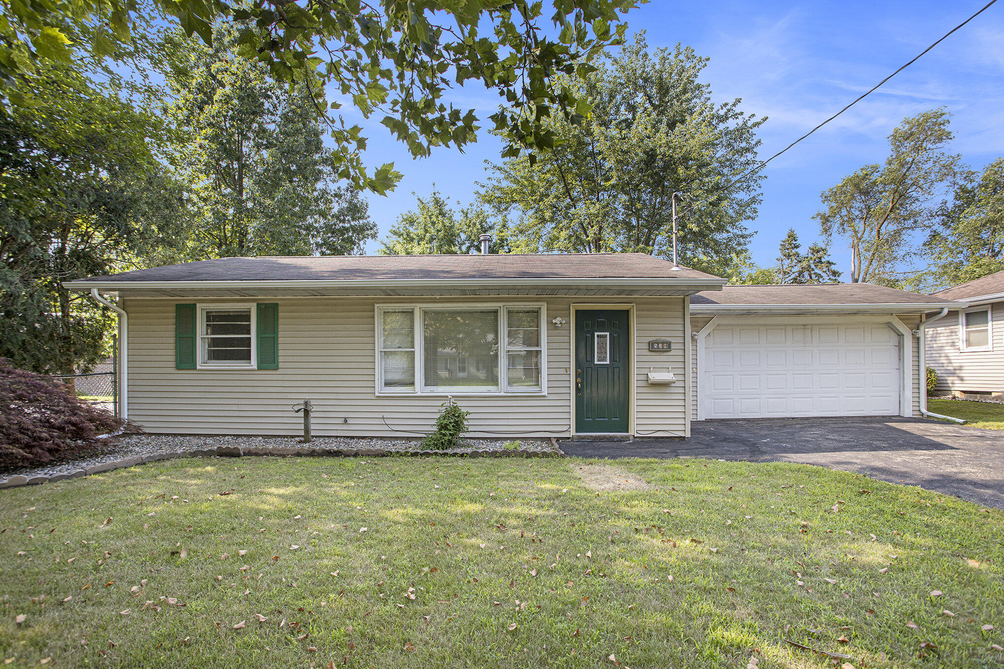 539 Pleasant Avenue Property Photo 1