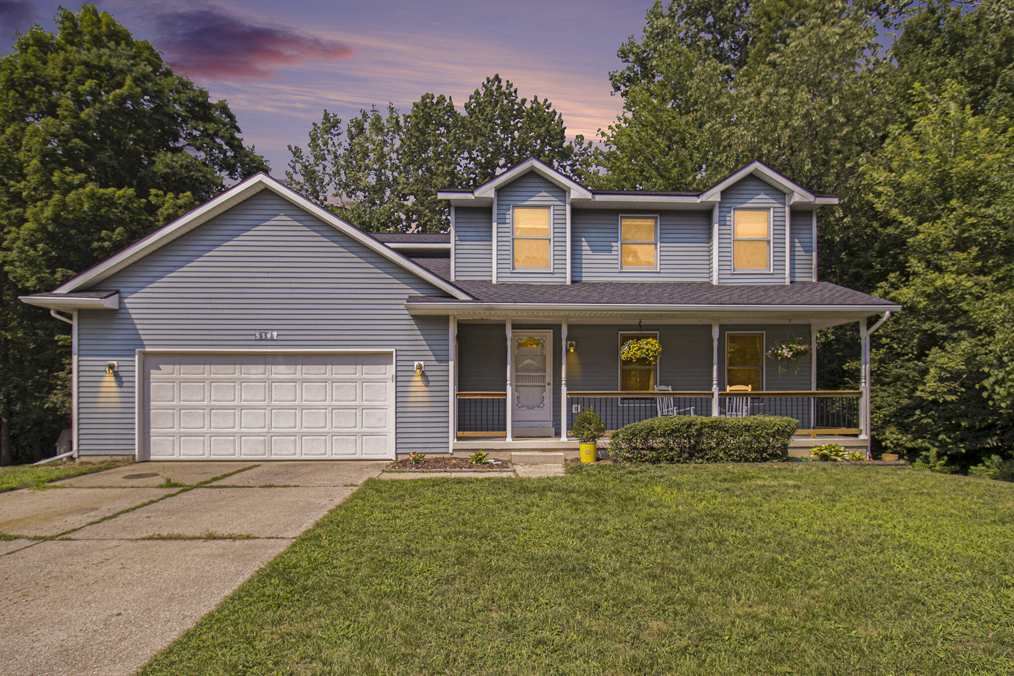 5304 Green Pine Court Se Property Photo 1