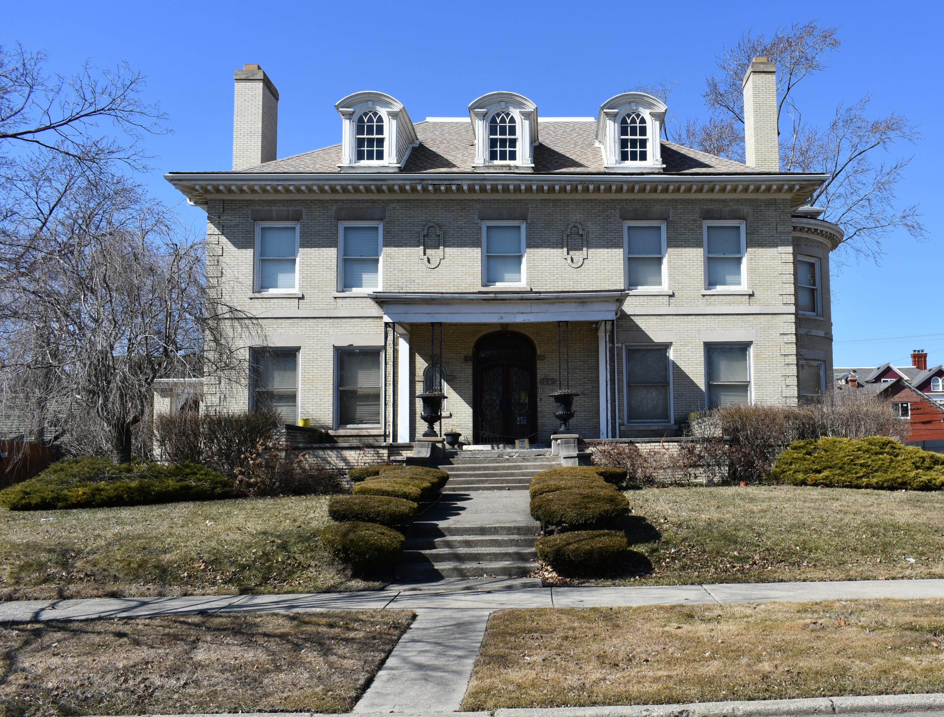 115 Arden Park Boulevard Property Photo 1