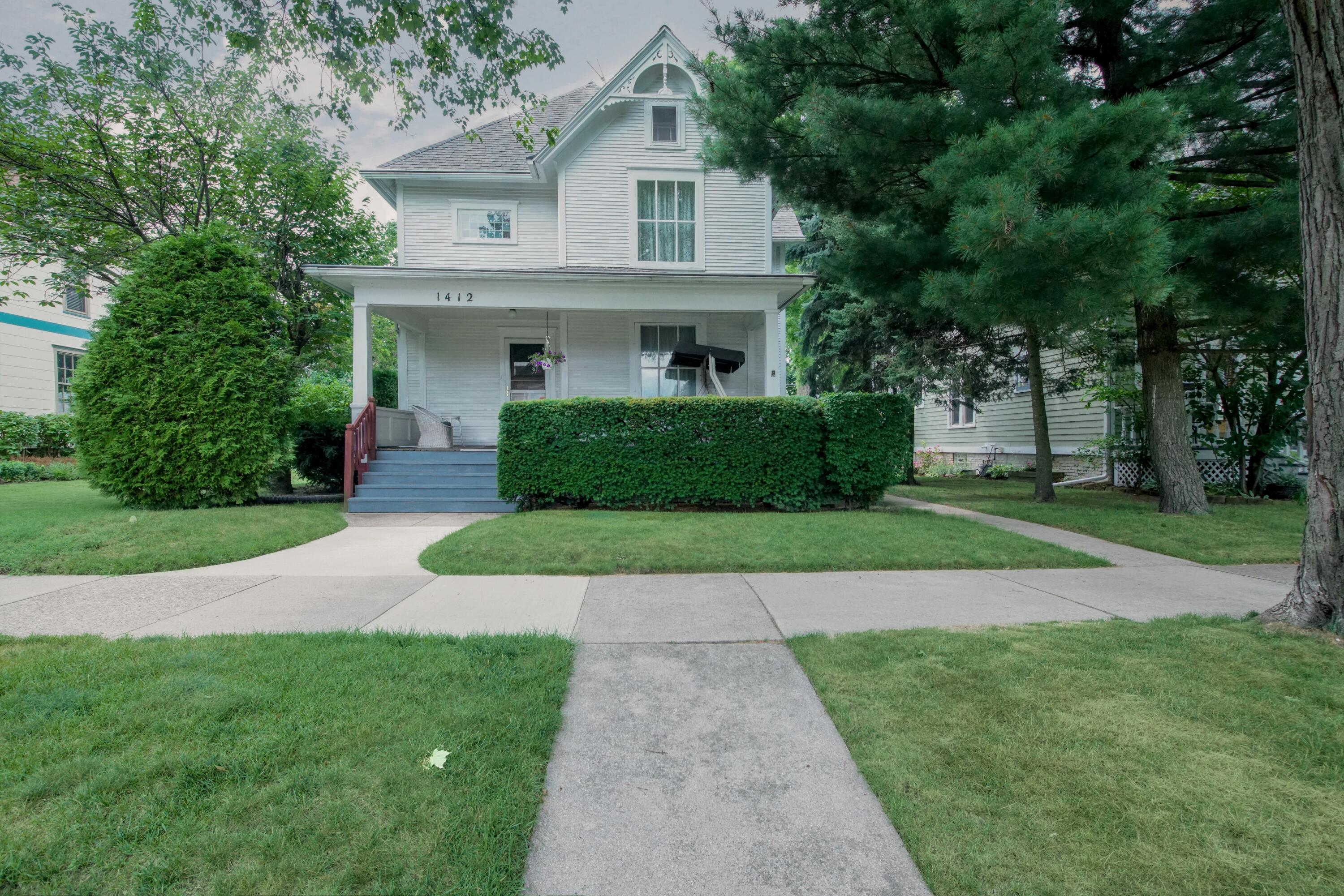 1412 Forres Avenue Property Photo 1