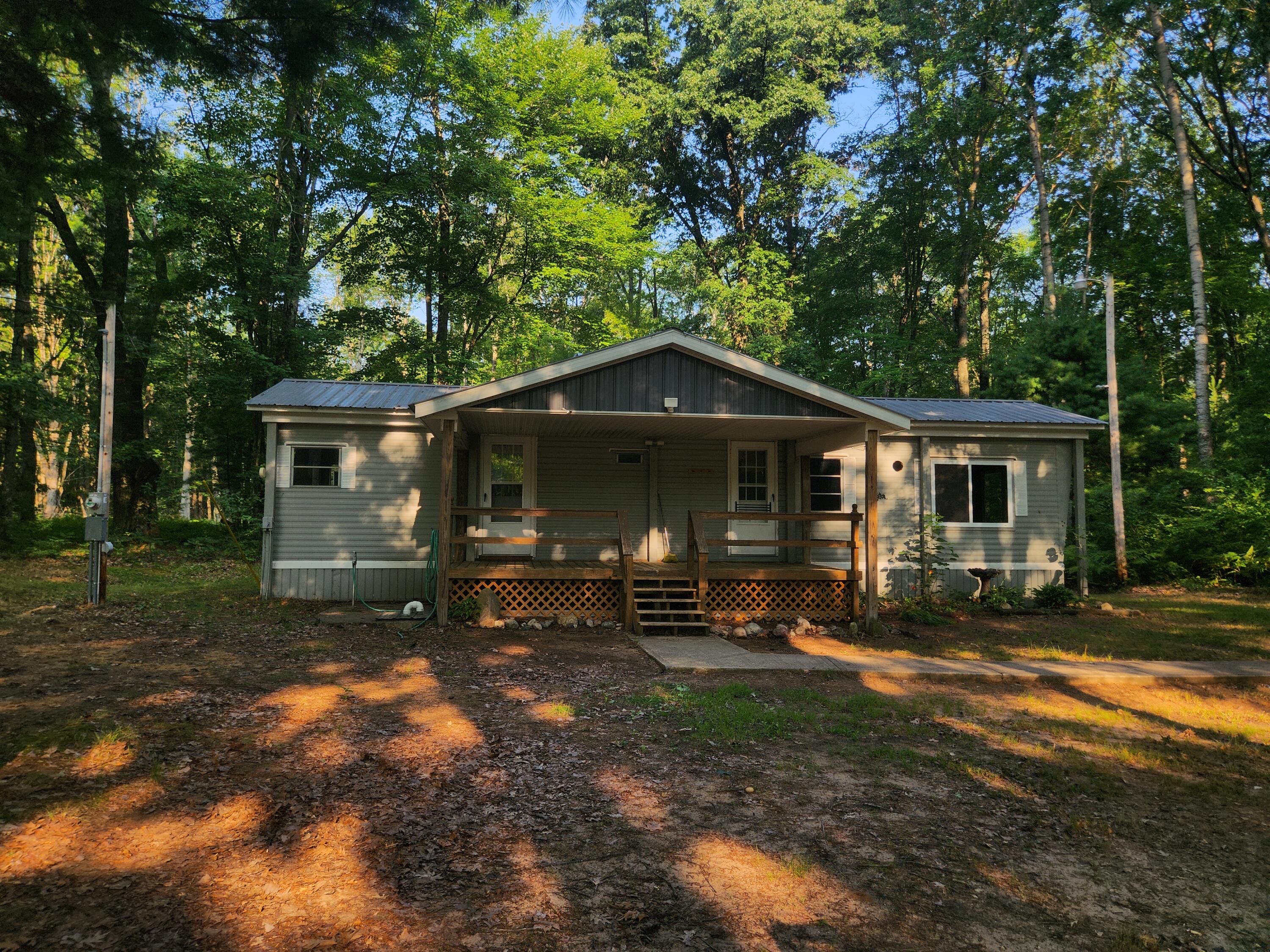 5153 Syers Drive Property Photo 1
