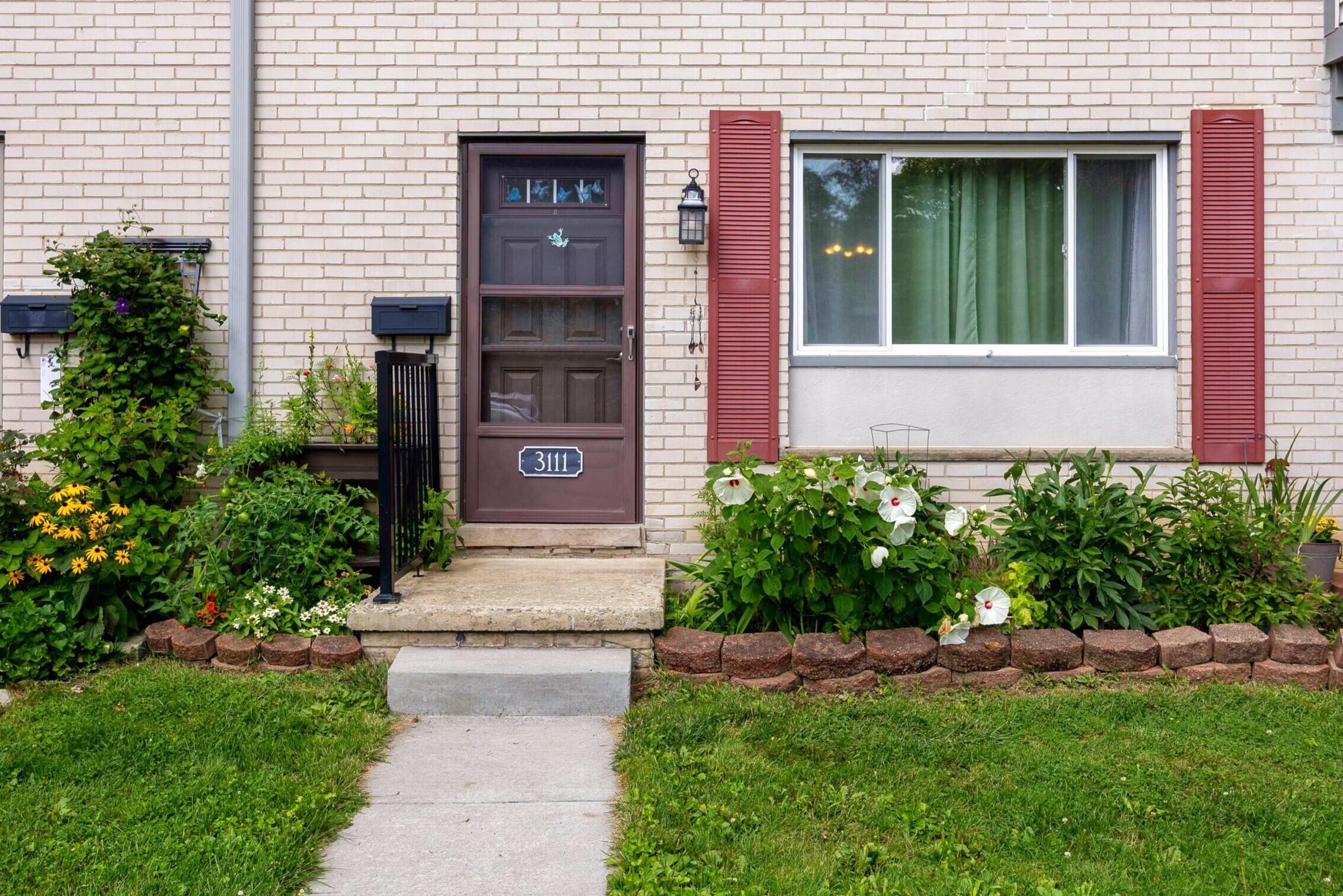 3111 Williamsburg Road Property Photo 1