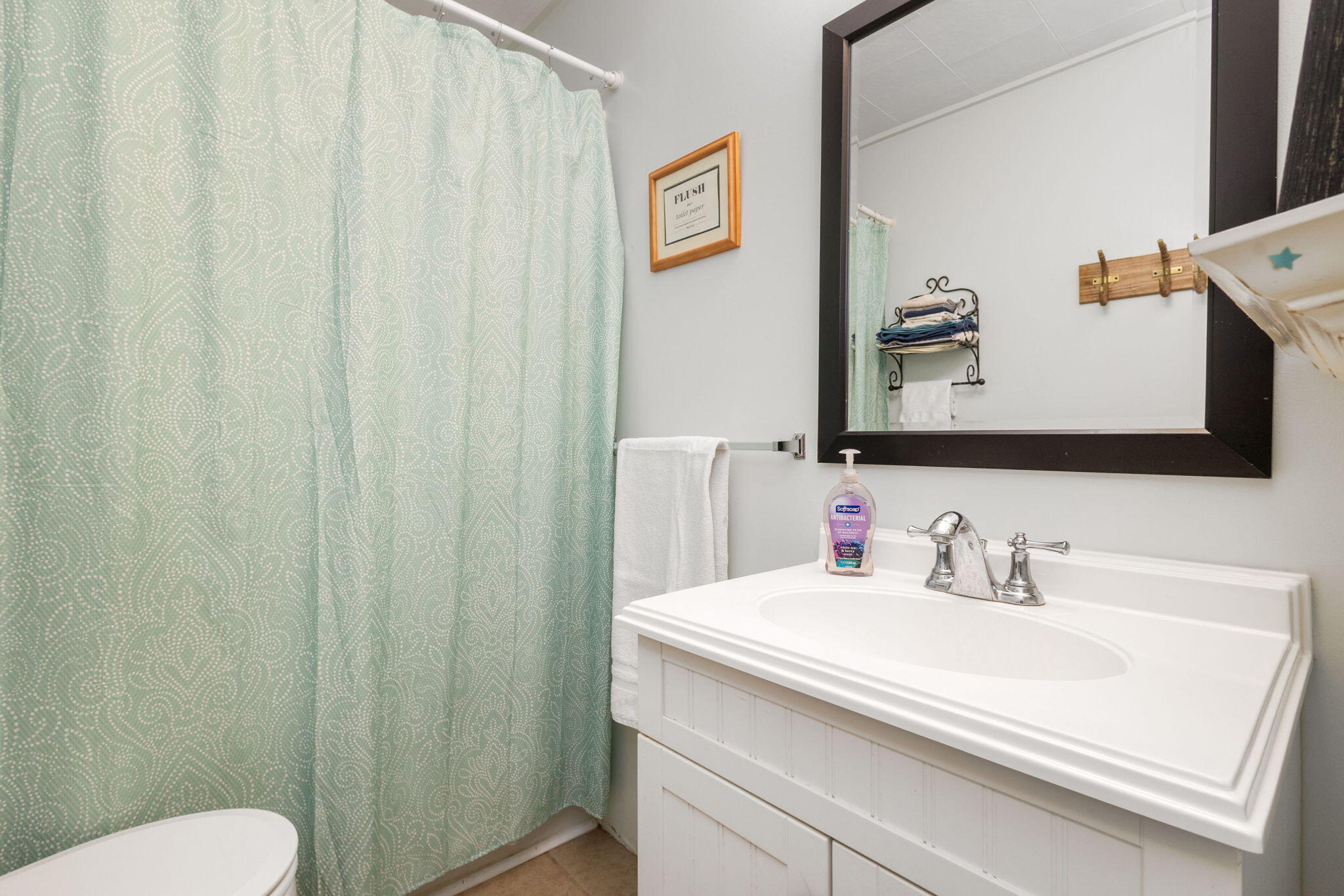 6128 M 63 N Property Photo 17