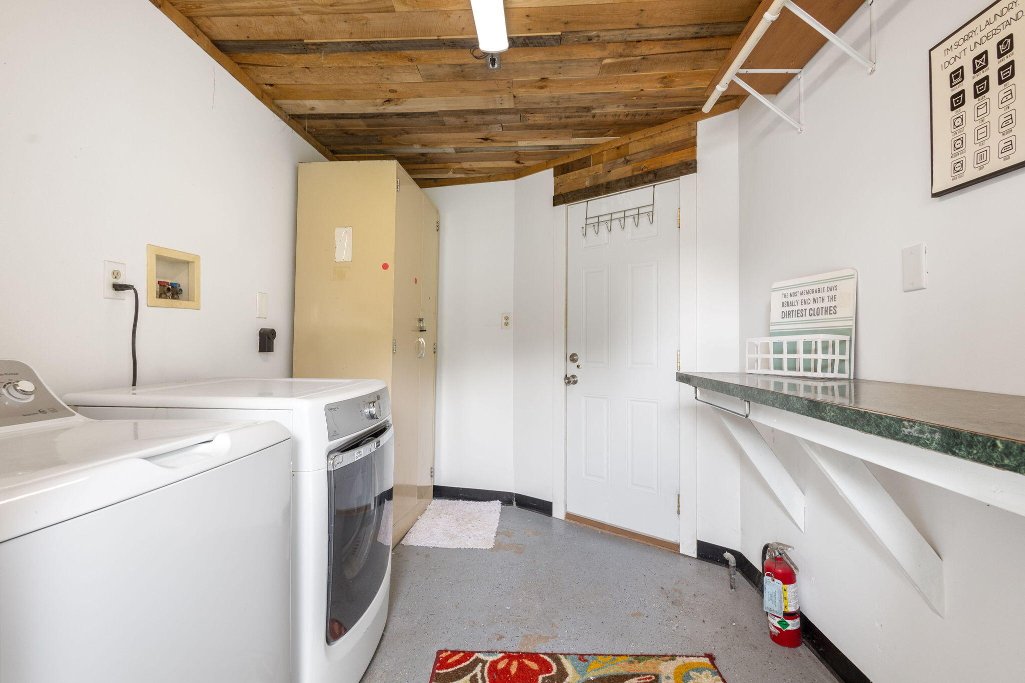6128 M 63 N Property Photo 28