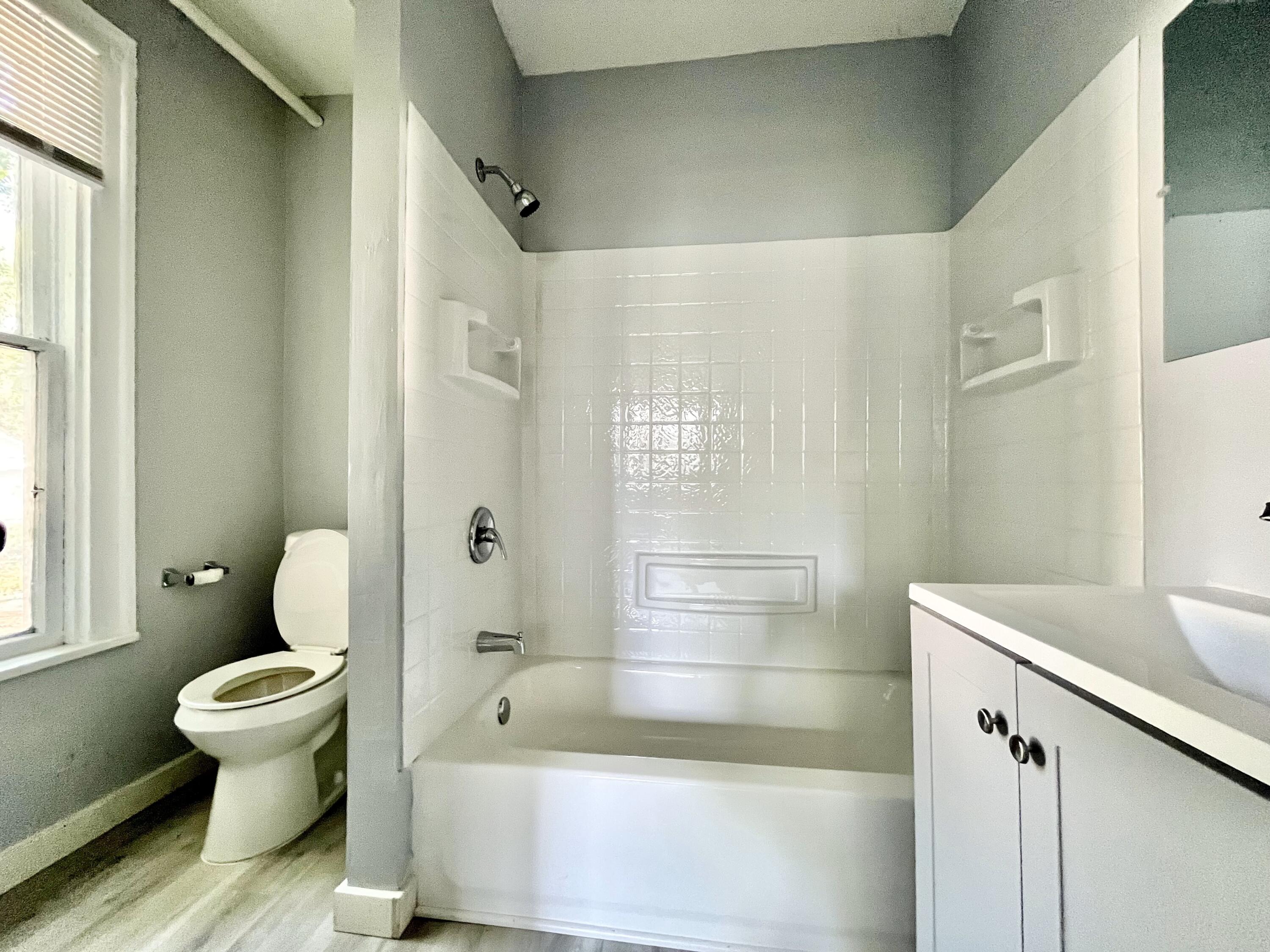 2921 Peck Street Property Photo 5