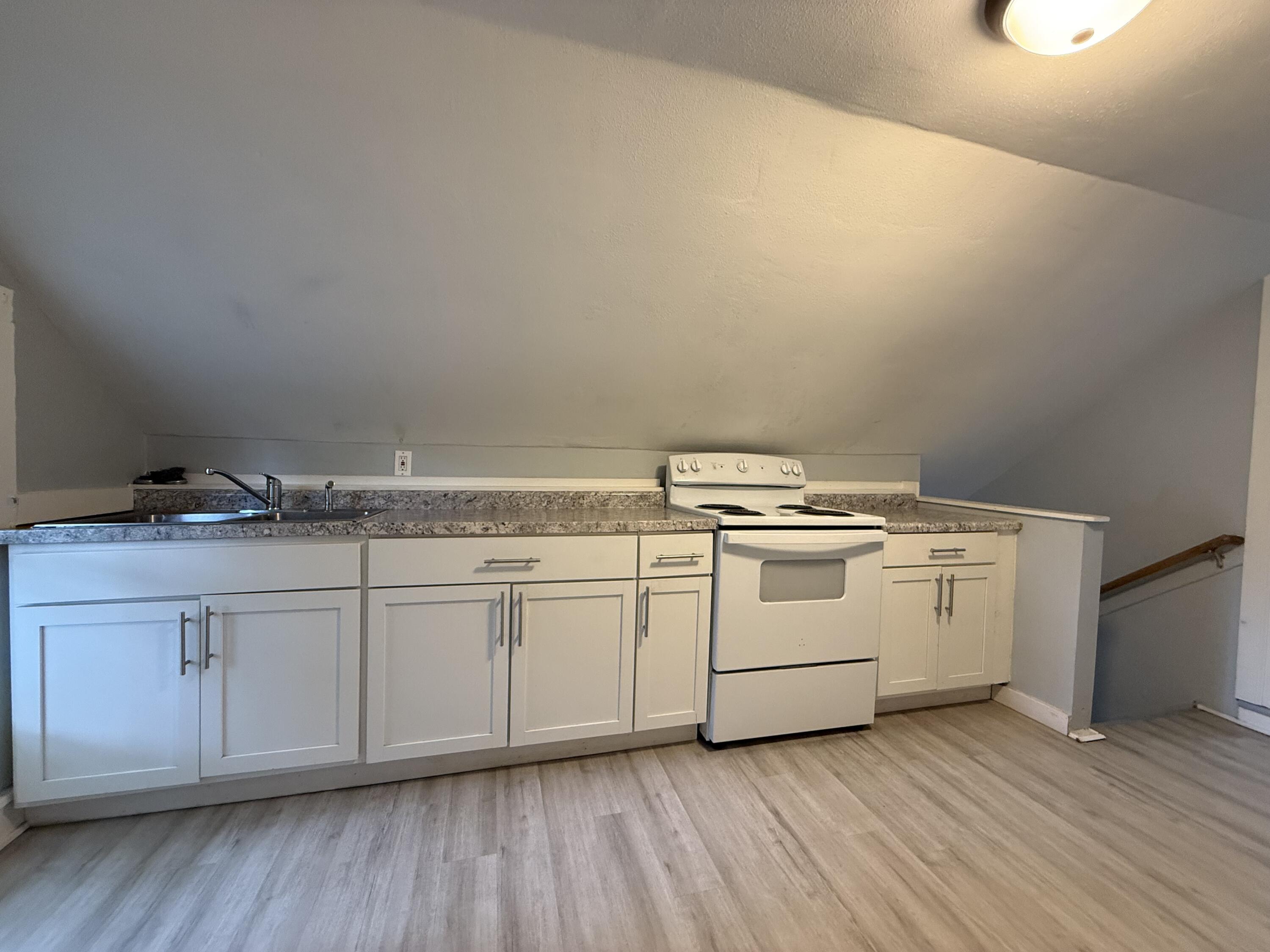 2921 Peck Street Property Photo 10